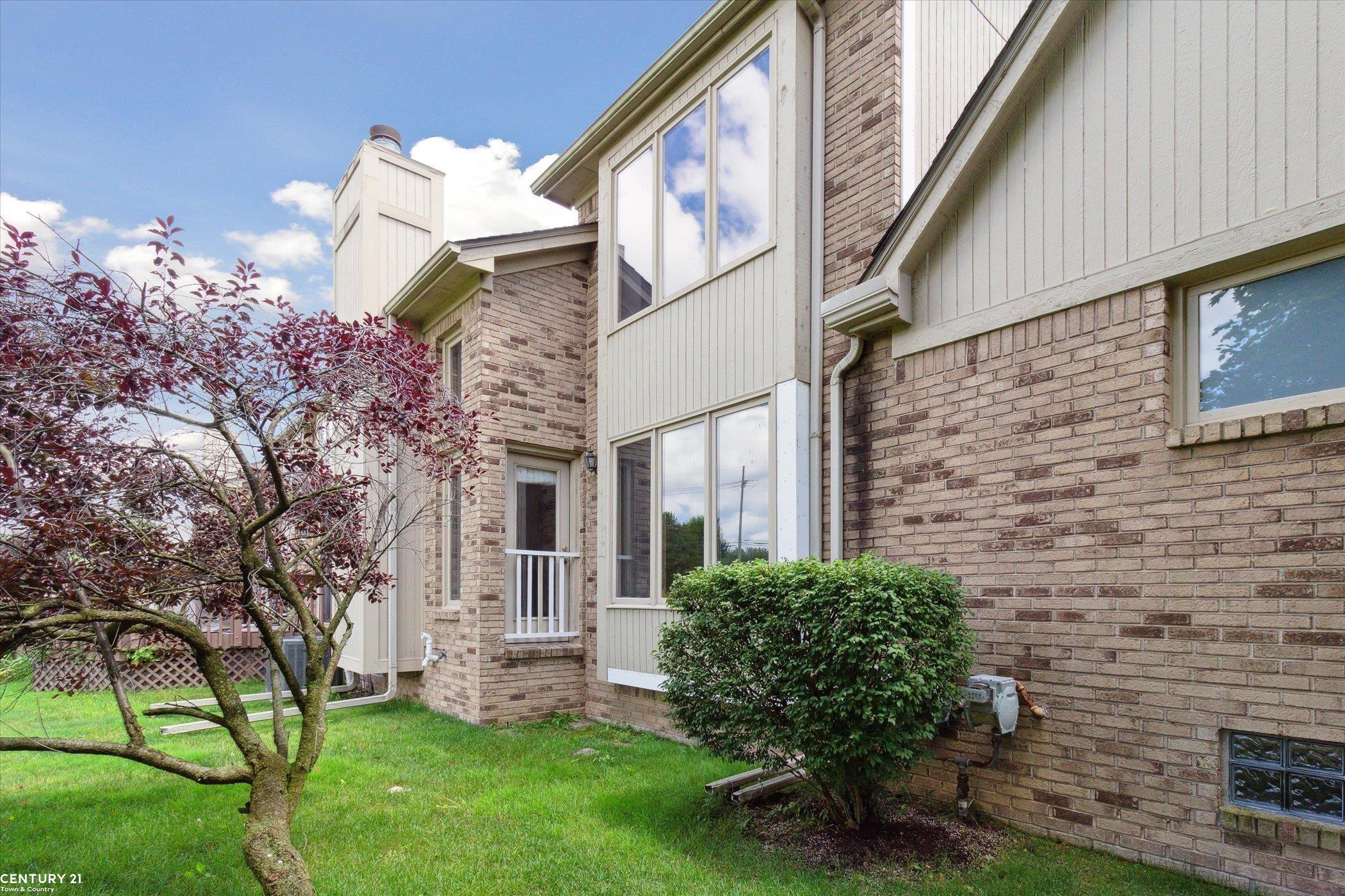 14939 Stoney Brook Drive, Utica, MI 48315 — Photo 48
