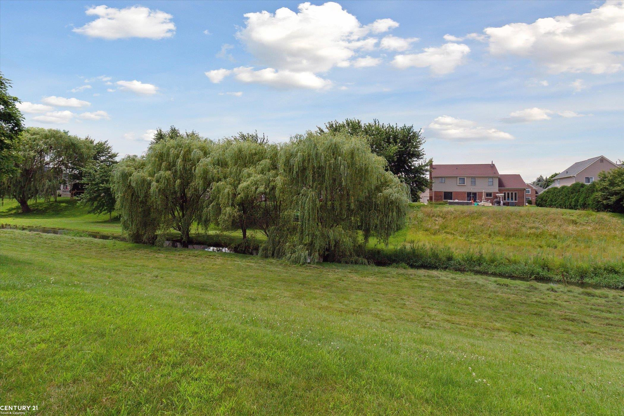 14939 Stoney Brook Drive, Utica, MI 48315 — Photo 49