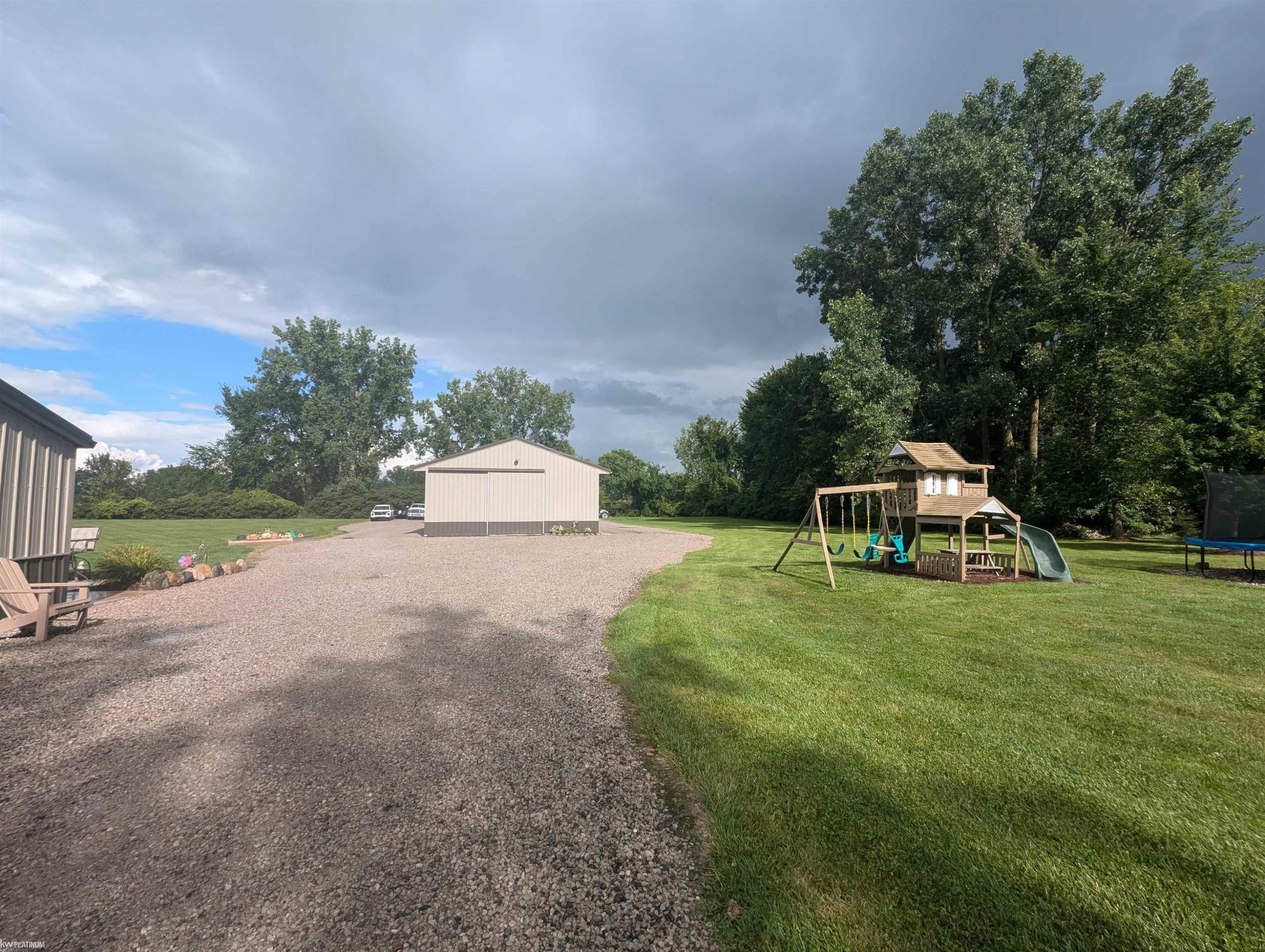 1004 Miller Road, MI — Photo 12