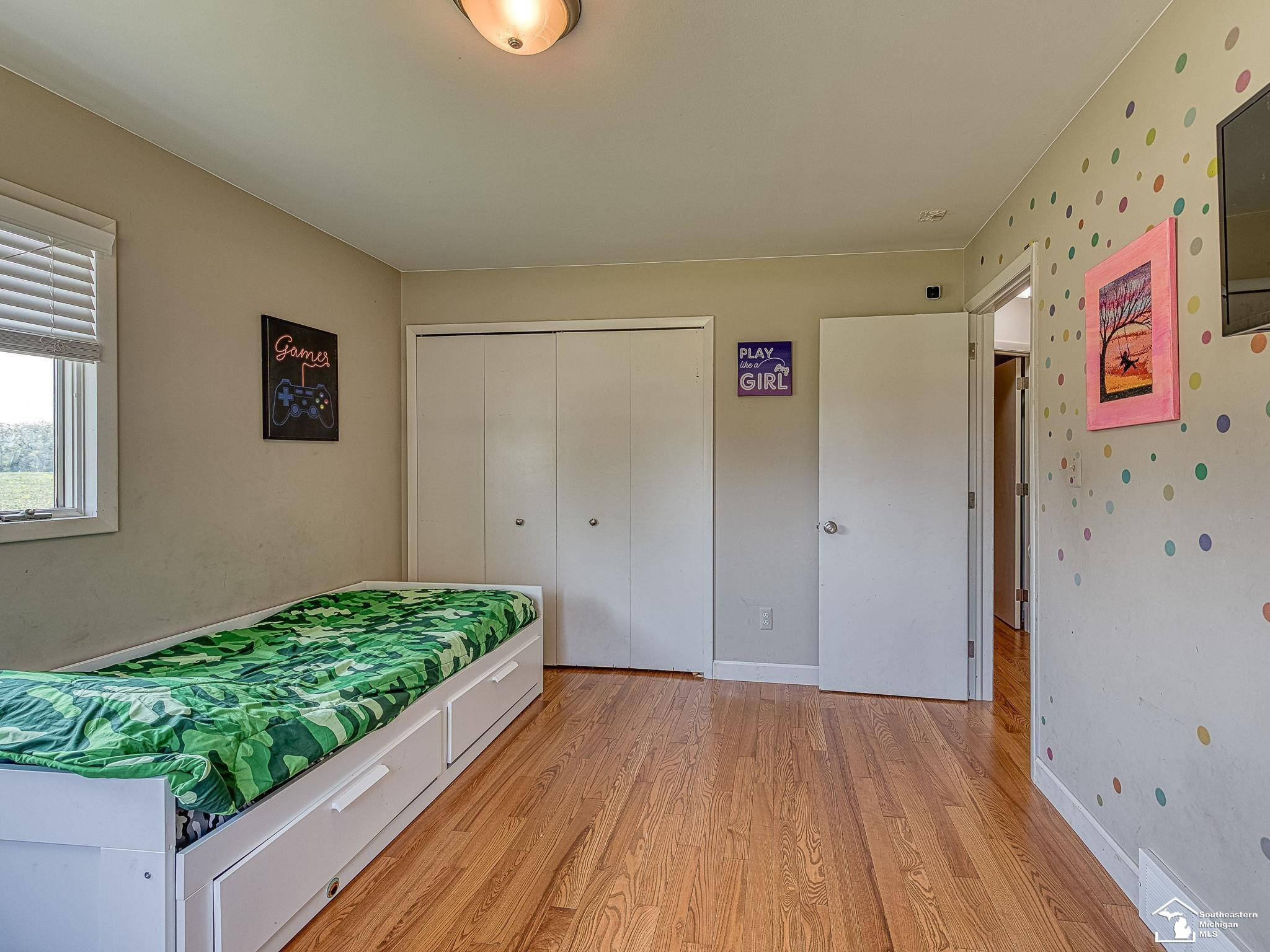 4949 Colf, Carleton, MI 48117 — Photo 25