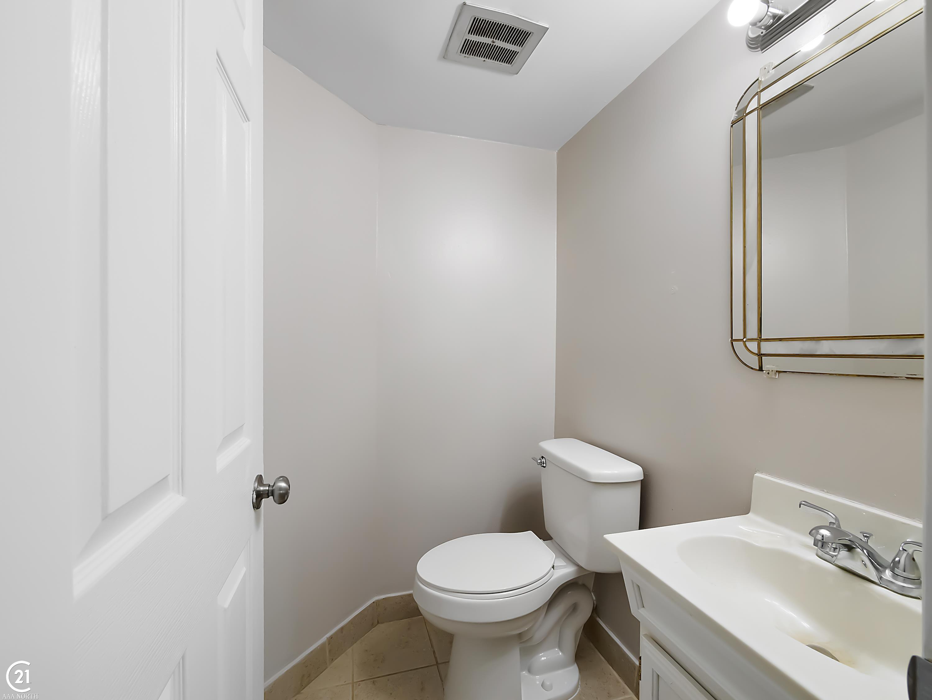 8577 Winchester Drive, Sterling Heights, MI 48313 — Photo 27
