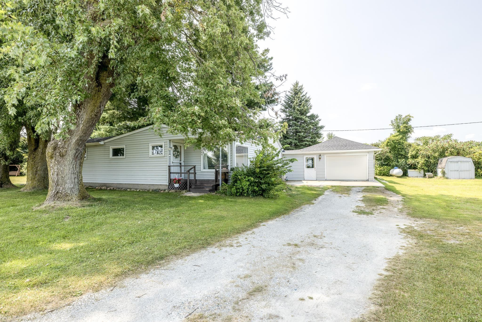 7205 Vincent Road, Grant, MI 48032 — front exterior