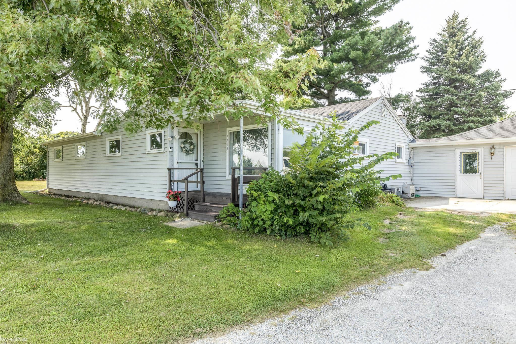 7205 Vincent Road, Grant, MI 48032 — Photo 2