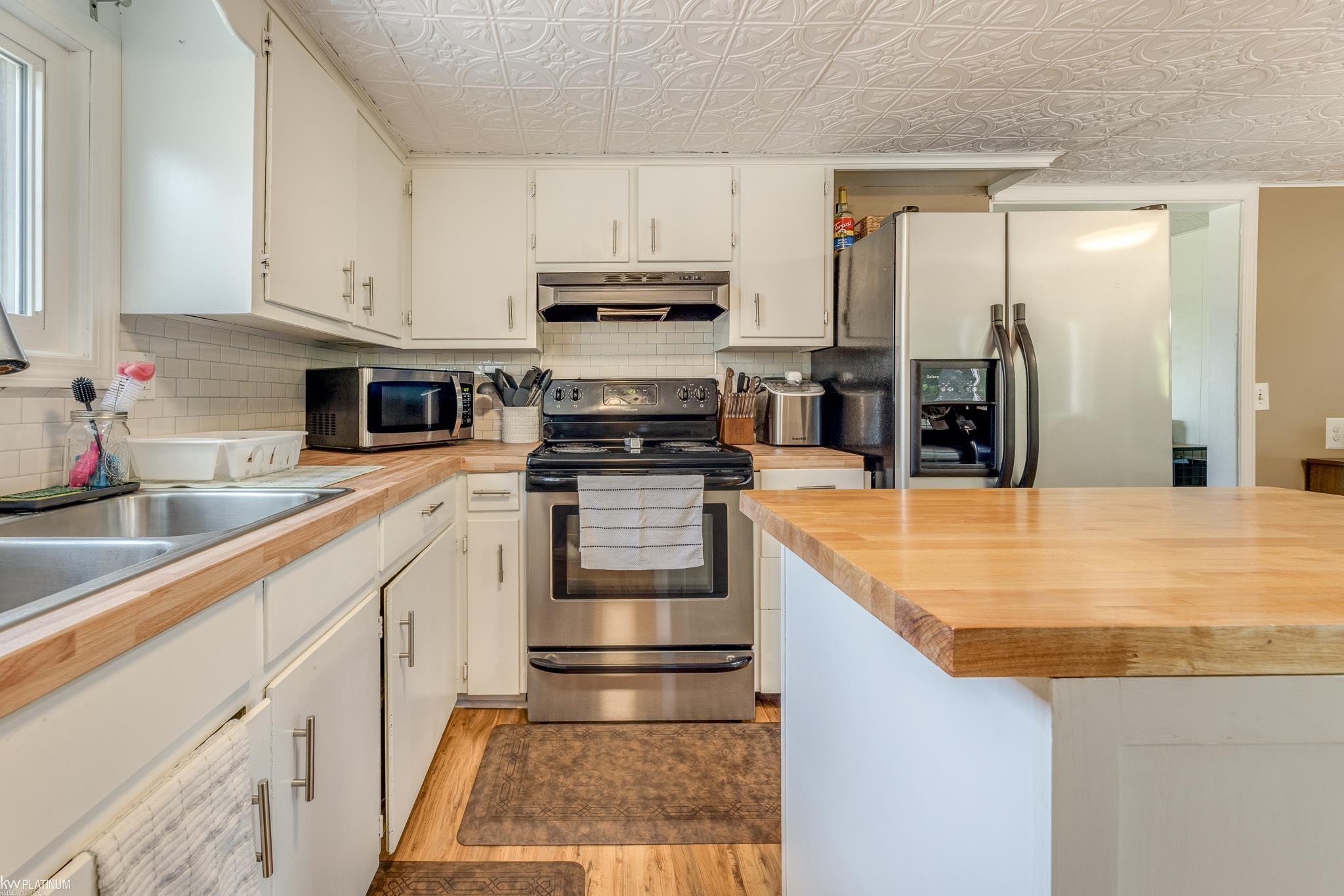 7205 Vincent Road, Grant, MI 48032 — Photo 10