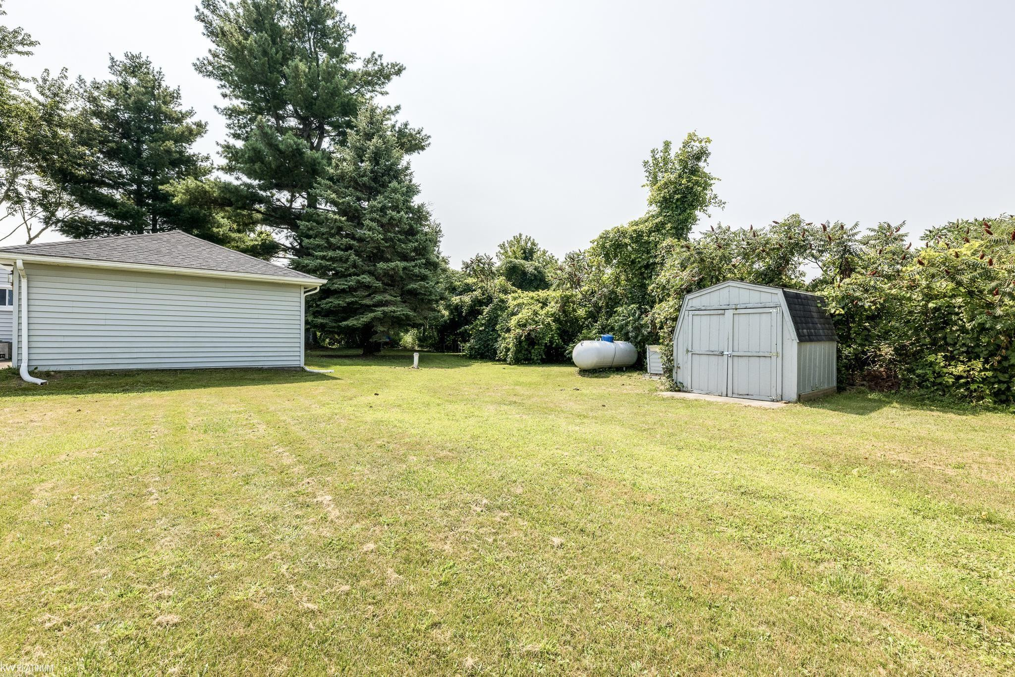 7205 Vincent Road, Grant, MI 48032 — Photo 22