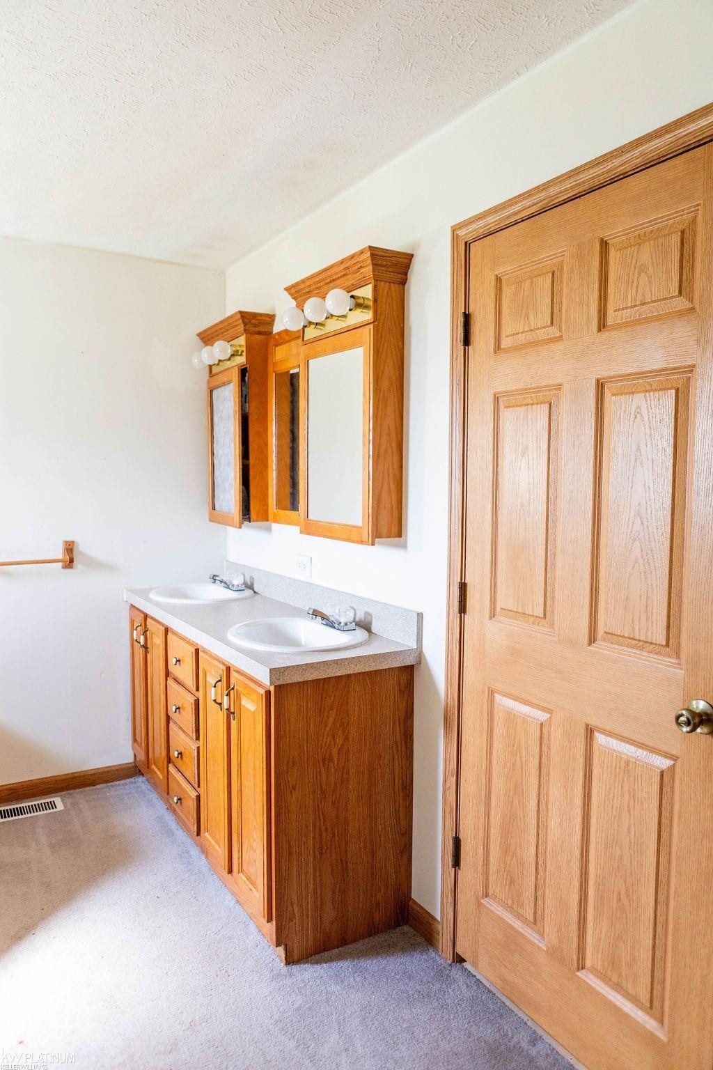 12221 Jeddo Road, MI 48097 — Photo 29