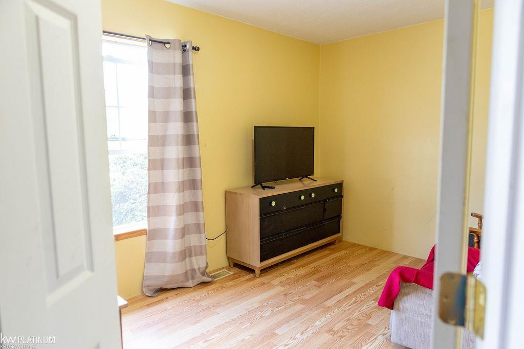 12221 Jeddo Road, MI 48097 — Photo 19