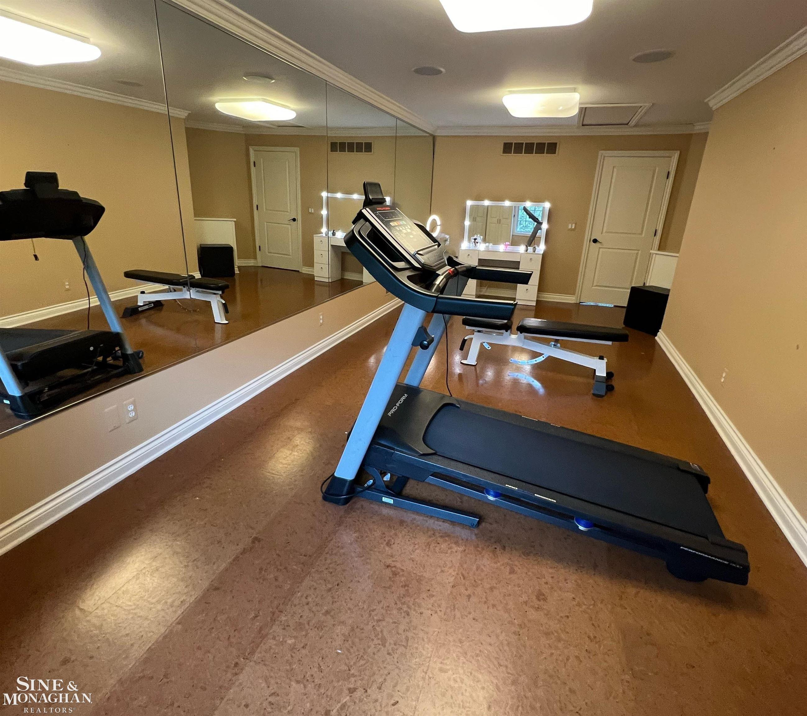 99 Renaud Road, Grosse Pointe Shores, MI 48236 — Photo 28