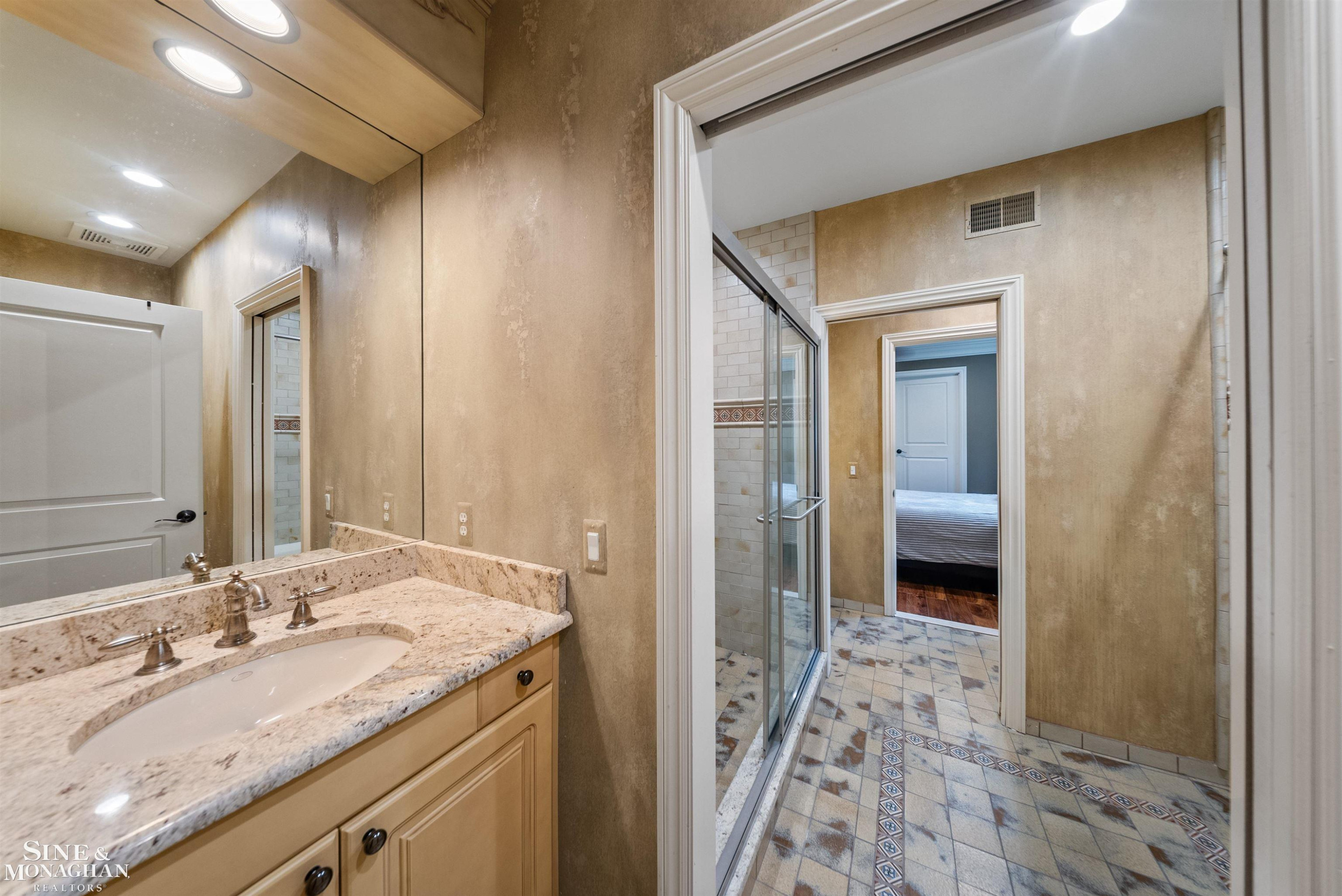 99 Renaud Road, Grosse Pointe Shores, MI 48236 — Photo 39