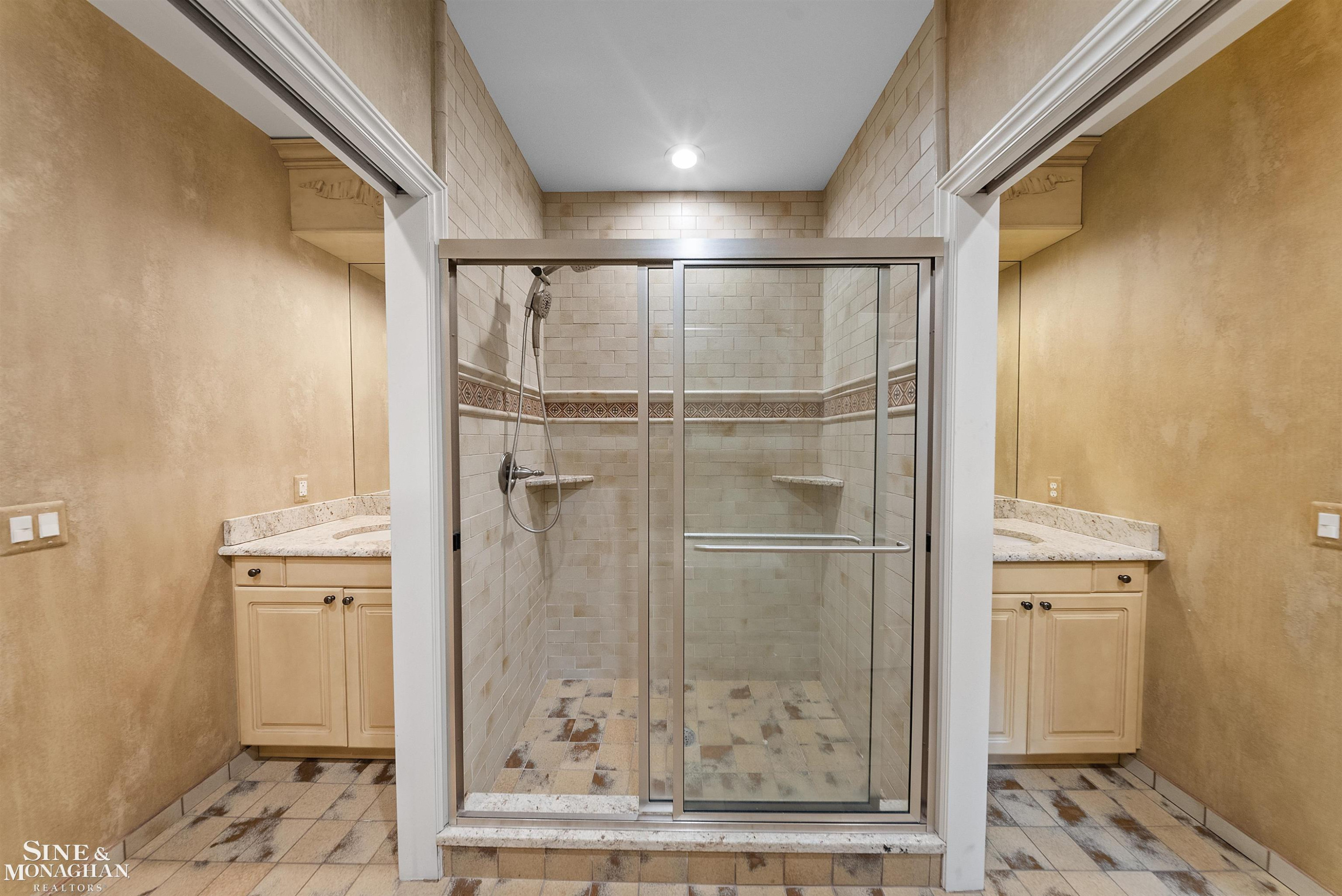 99 Renaud Road, Grosse Pointe Shores, MI 48236 — Photo 41