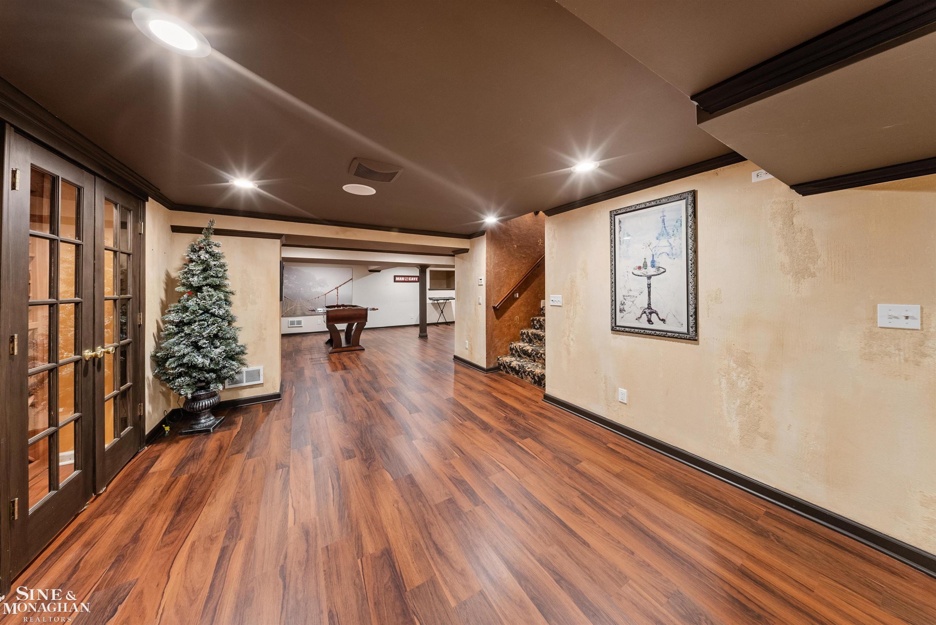 99 Renaud Road, Grosse Pointe Shores, MI 48236 — Photo 47