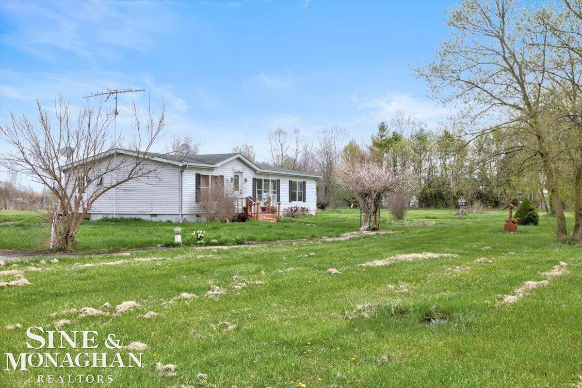 5500 Marine City Hwy Highway, MI — Photo 9