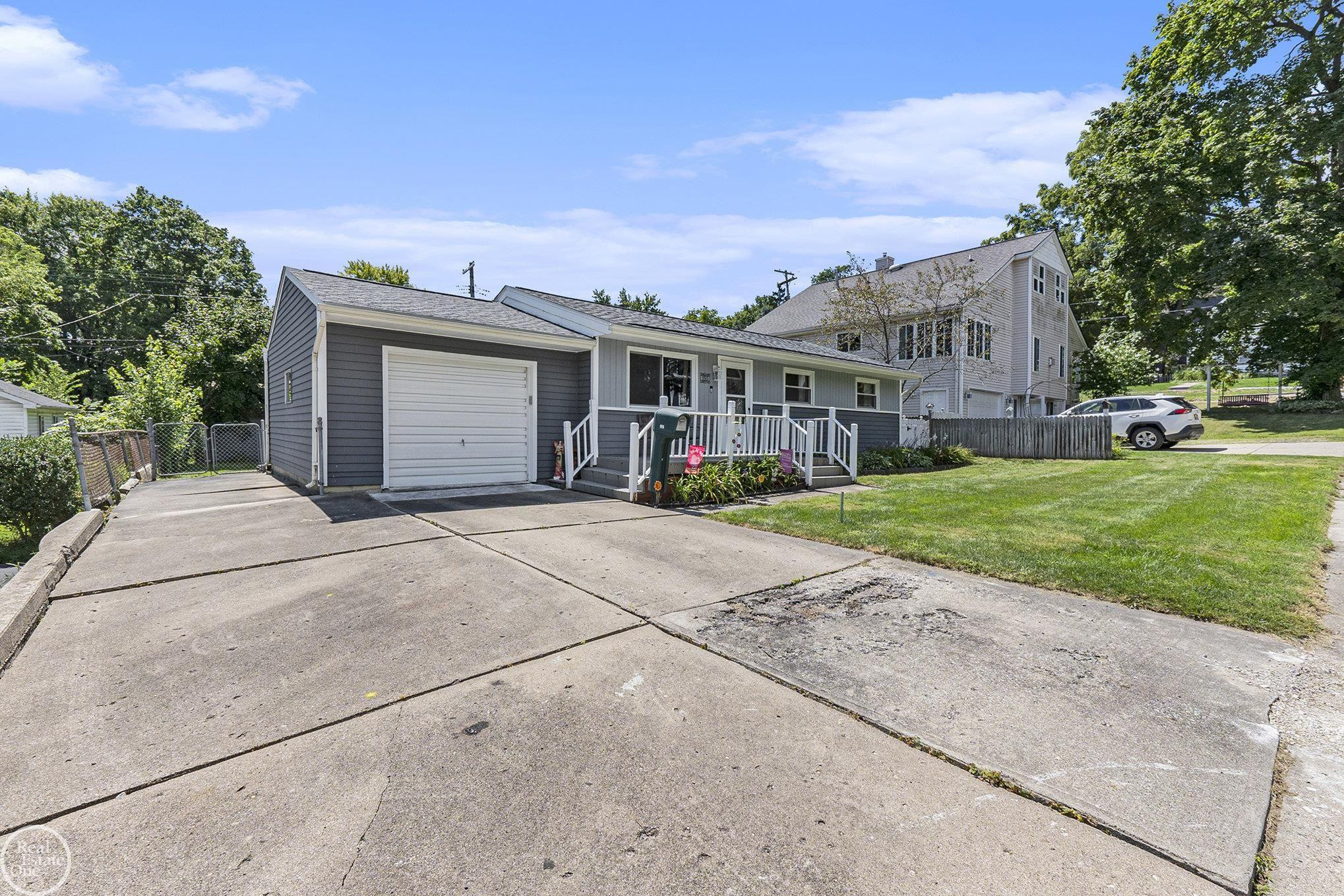 195 Minot Street, MI 48065 — Photo 3