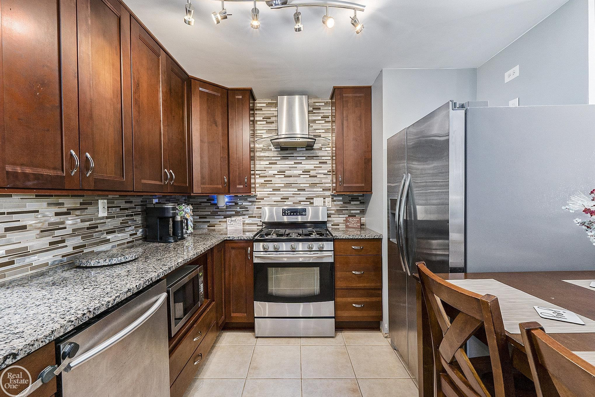 195 Minot Street, MI 48065 — Photo 7