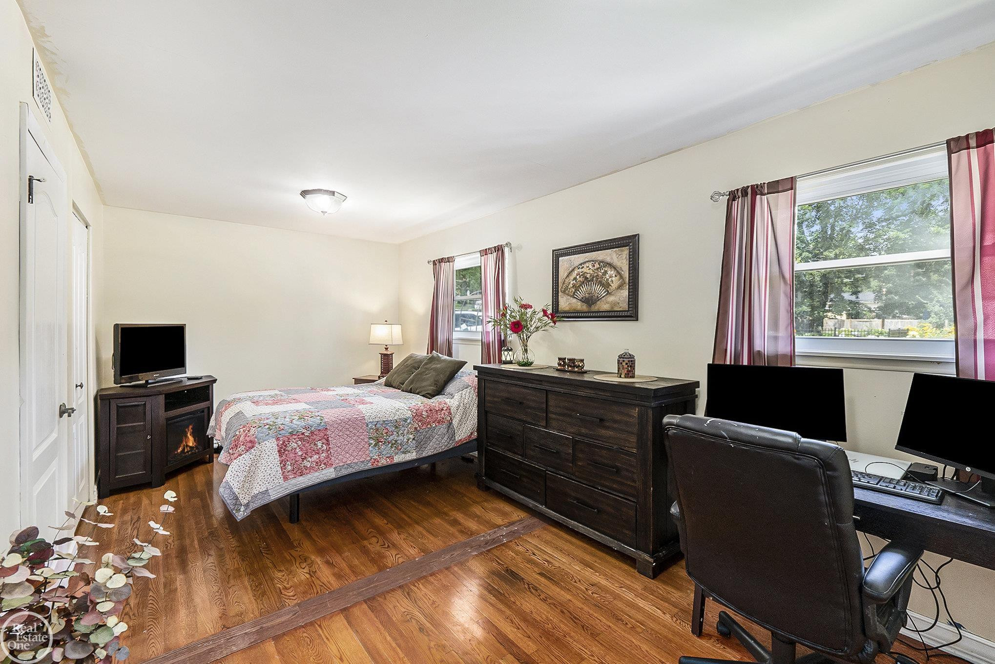 195 Minot Street, MI 48065 — Photo 10