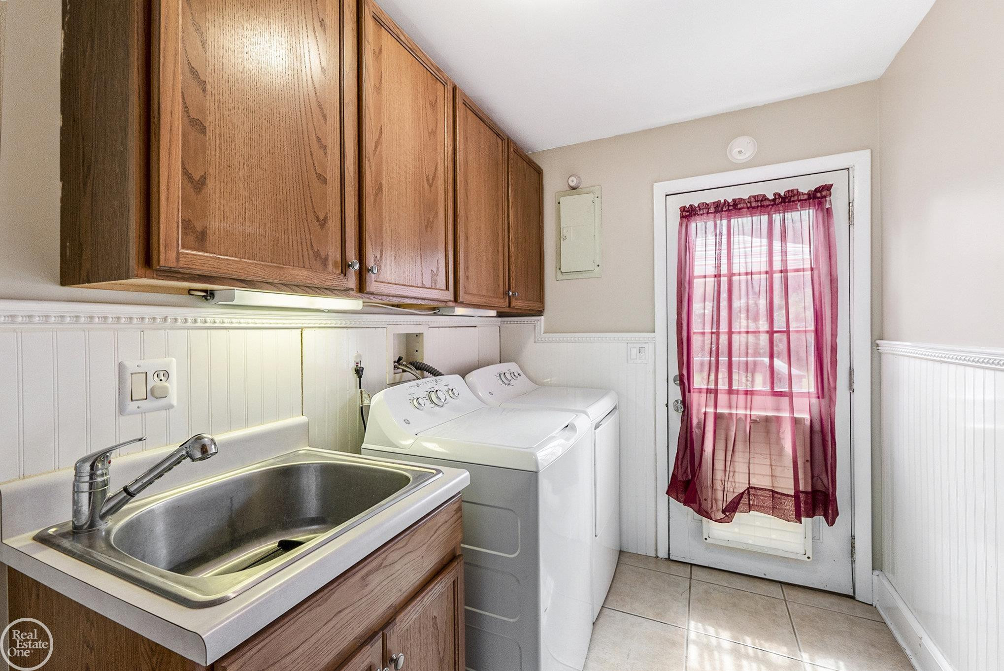 195 Minot Street, MI 48065 — Photo 13