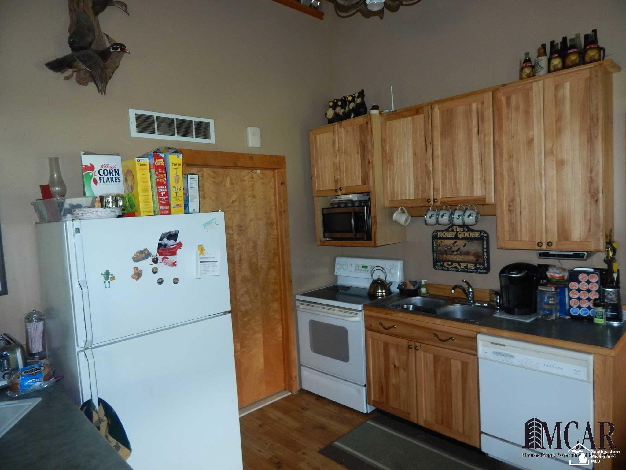 12695 W CARLETON, Clayton, MI 49235 — Photo 10