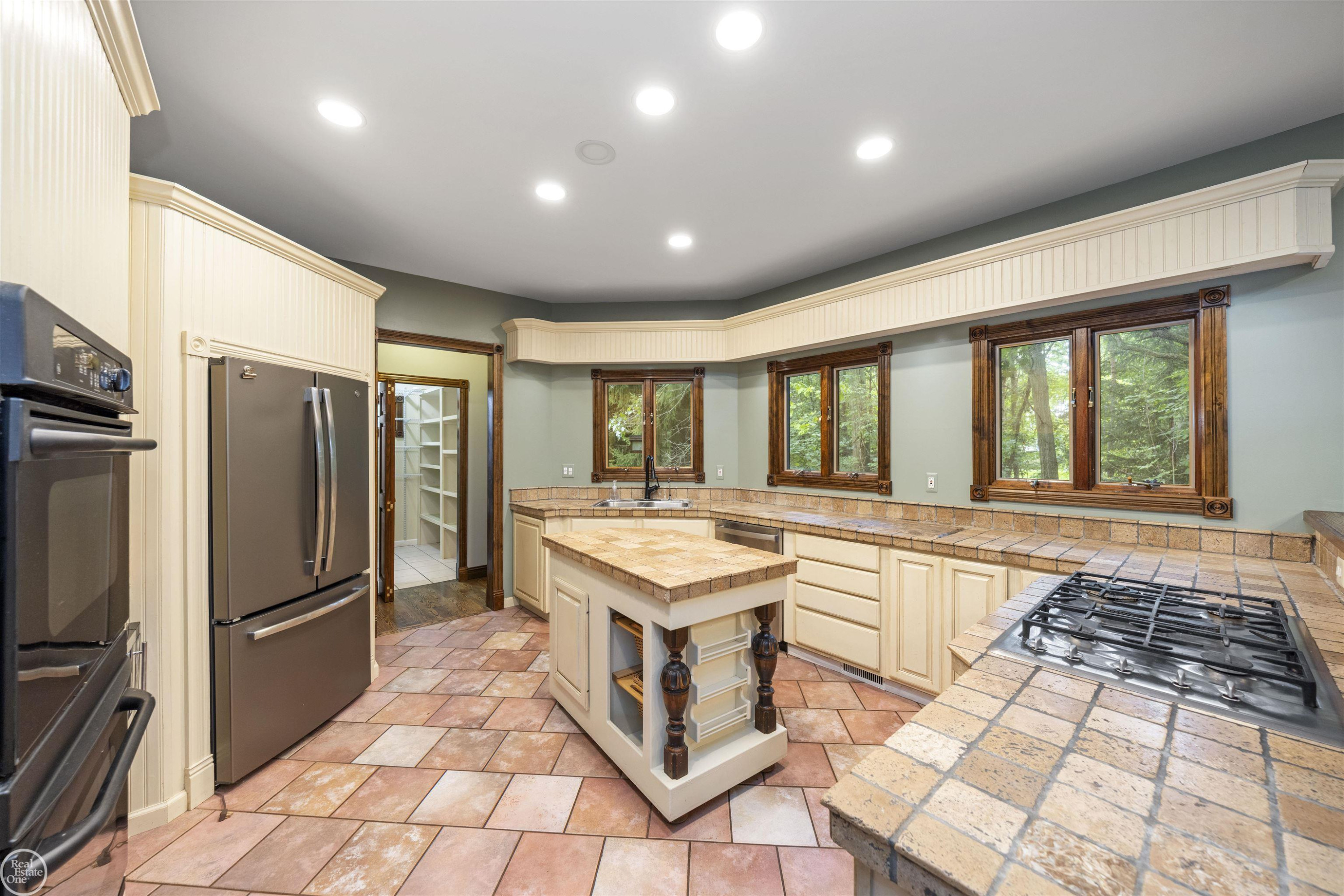 2855 Saddle Lane, Dryden, MI 48428 — Photo 8