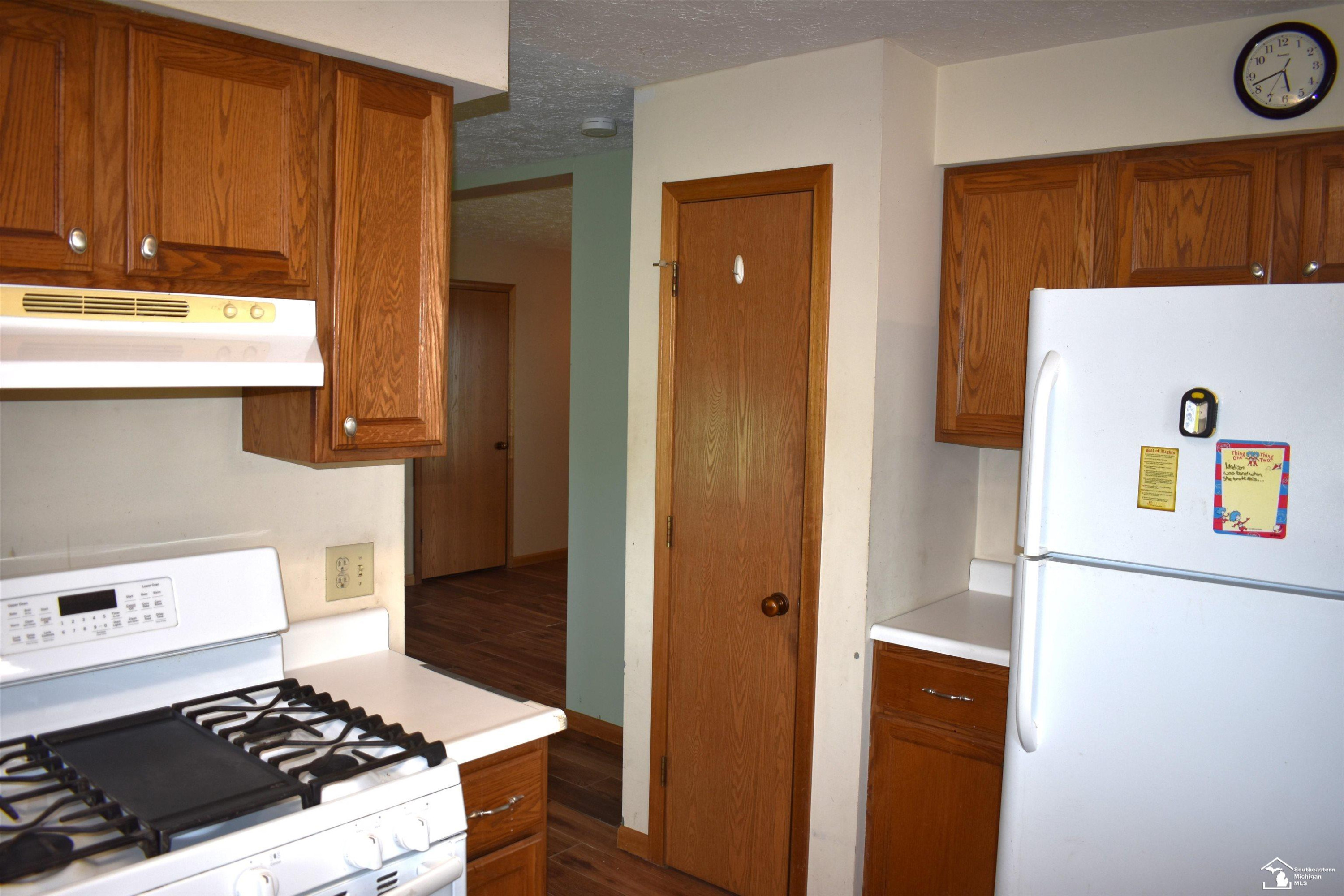 12185 Dennison, Milan, MI 48160 — Photo 9