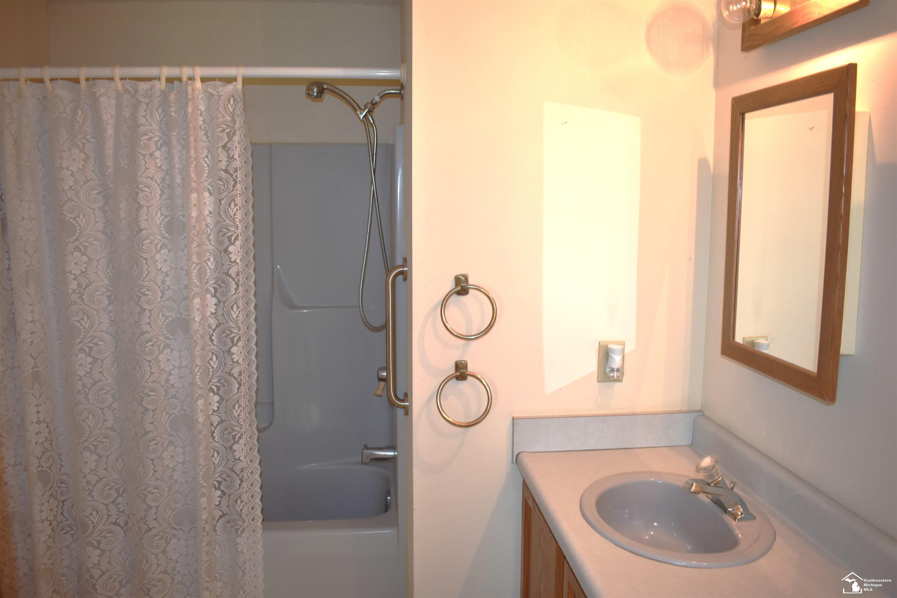 12185 Dennison, Milan, MI 48160 — Photo 17