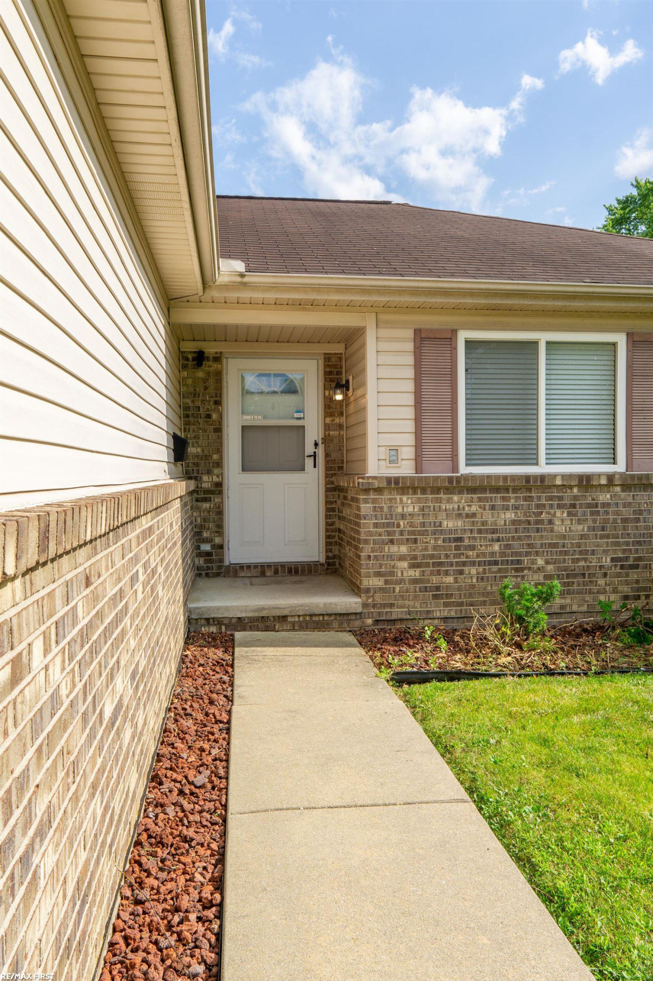 8218 Jewett Avenue, Warren, MI 48089 — Photo 9