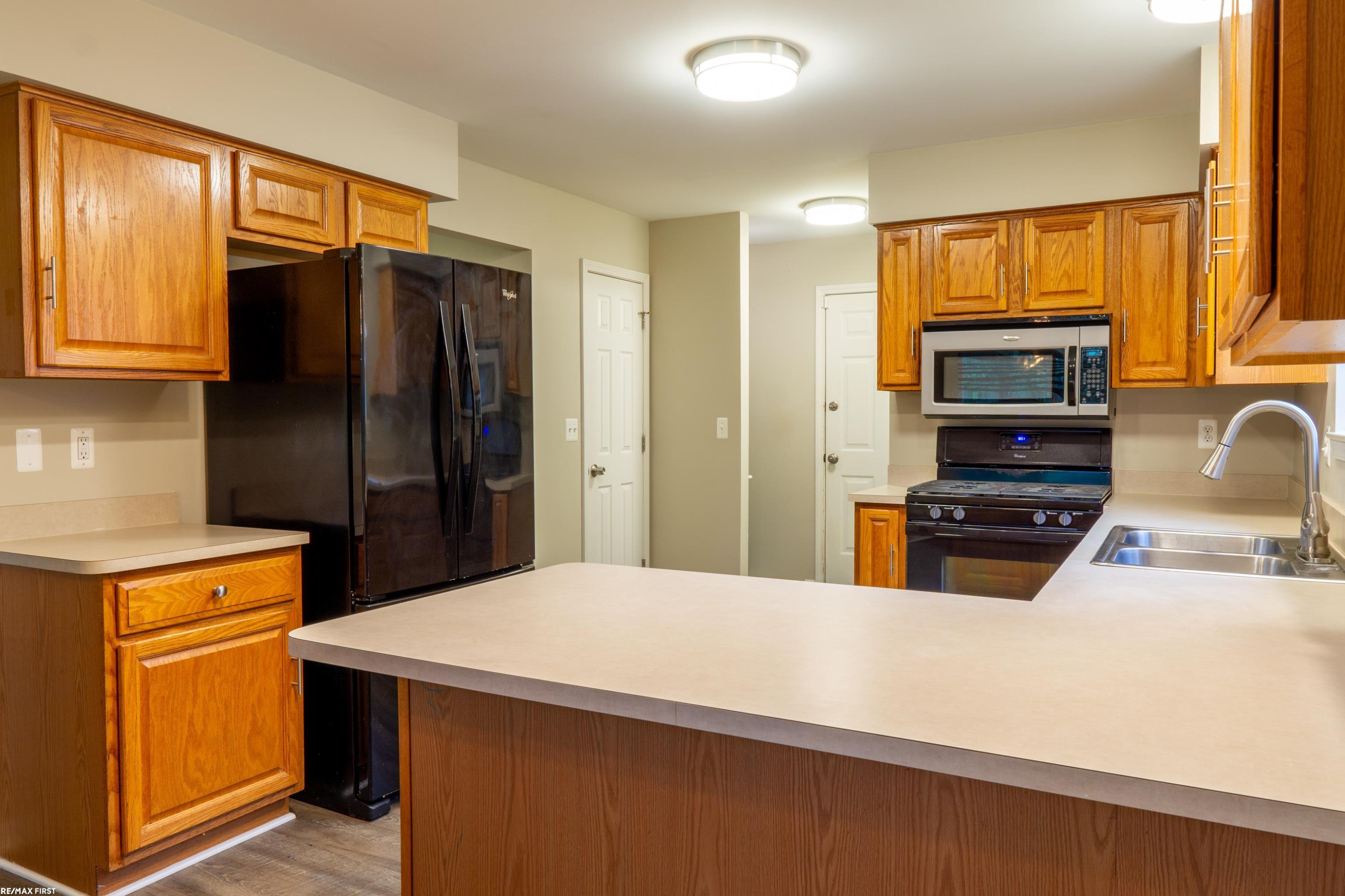 8218 Jewett Avenue, Warren, MI 48089 — Photo 14
