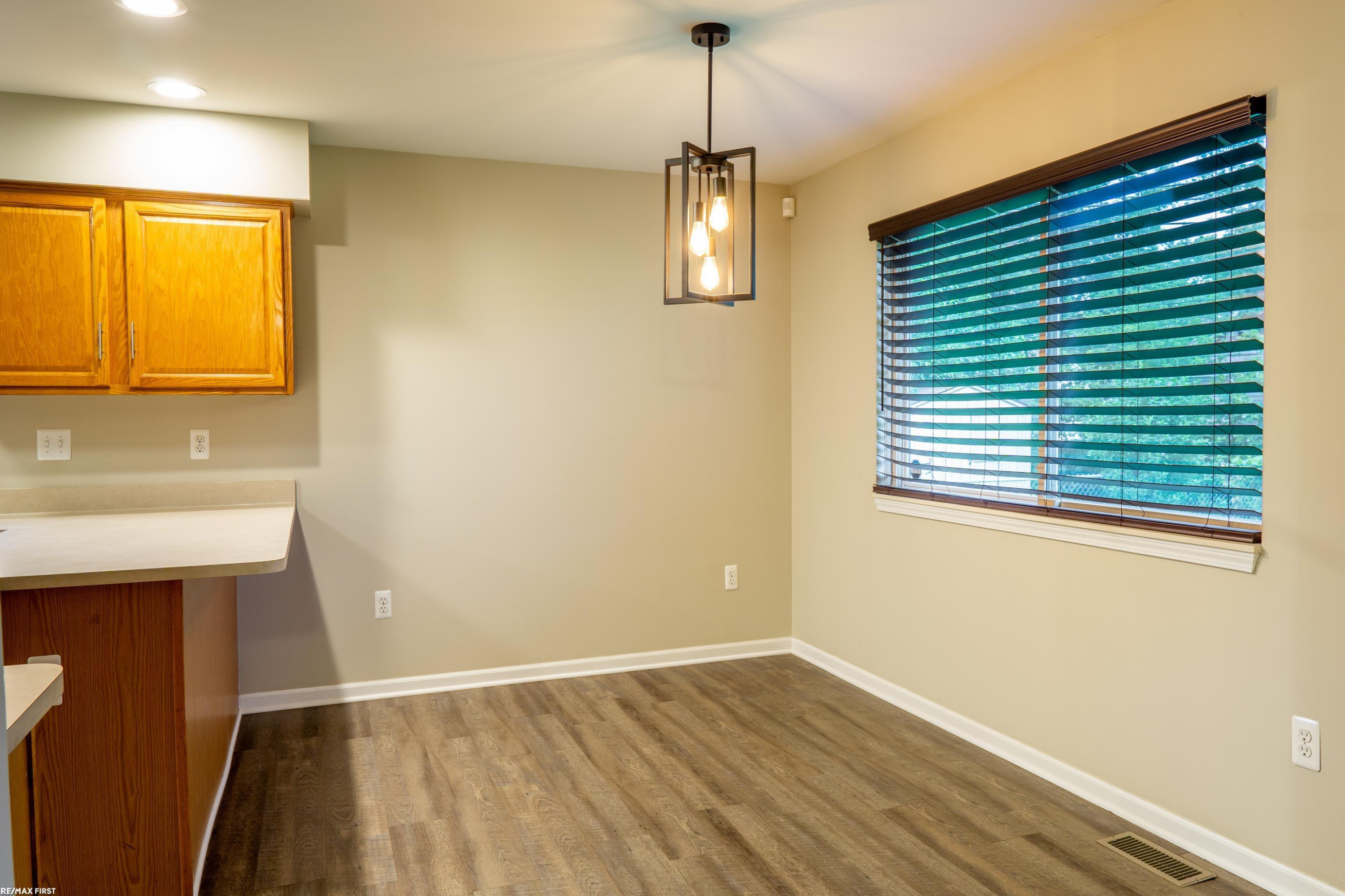 8218 Jewett Avenue, Warren, MI 48089 — Photo 16