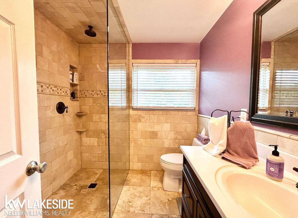4164 Lake Knolls Drive, Oxford, MI 48371 — Photo 29
