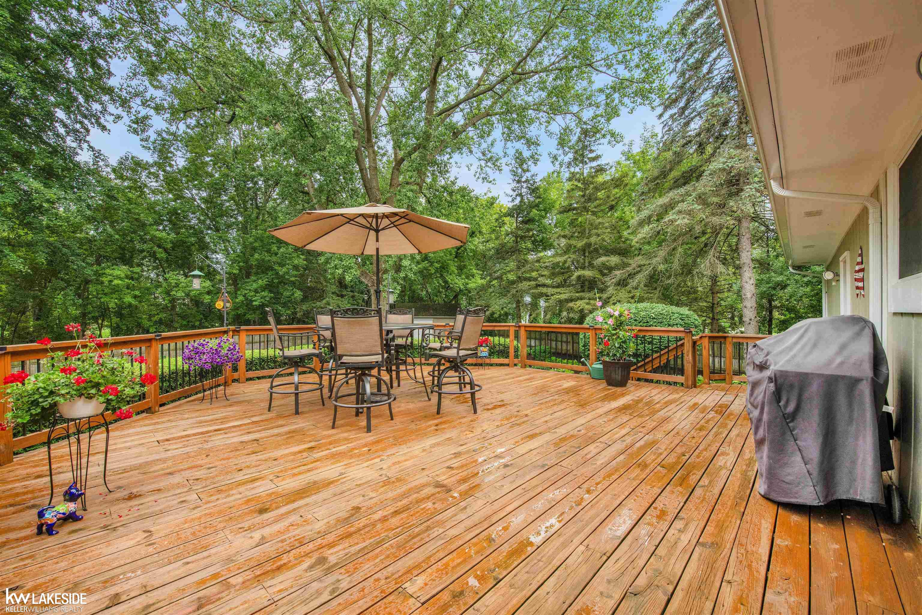 4164 Lake Knolls Drive, Oxford, MI 48371 — Photo 35