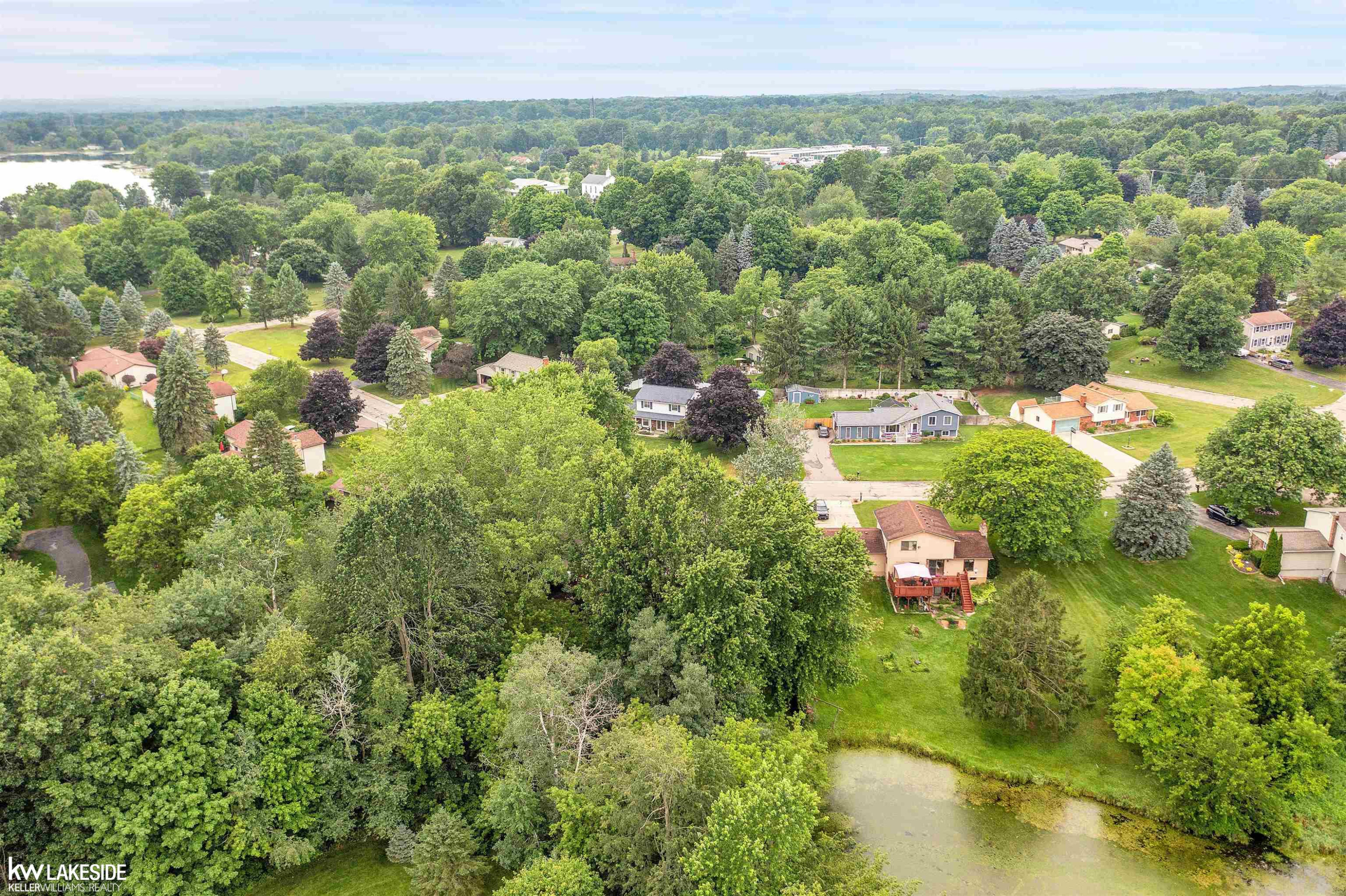 4164 Lake Knolls Drive, Oxford, MI 48371 — Photo 41