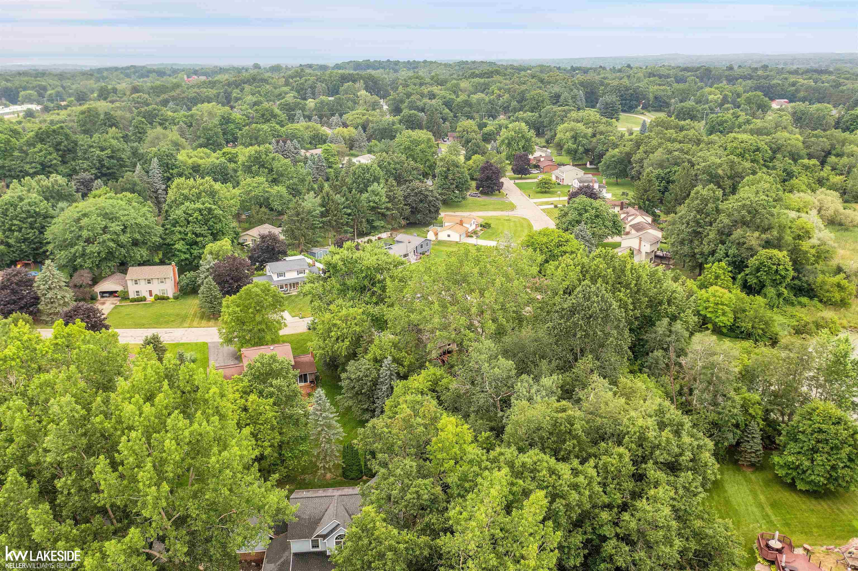 4164 Lake Knolls Drive, Oxford, MI 48371 — Photo 42