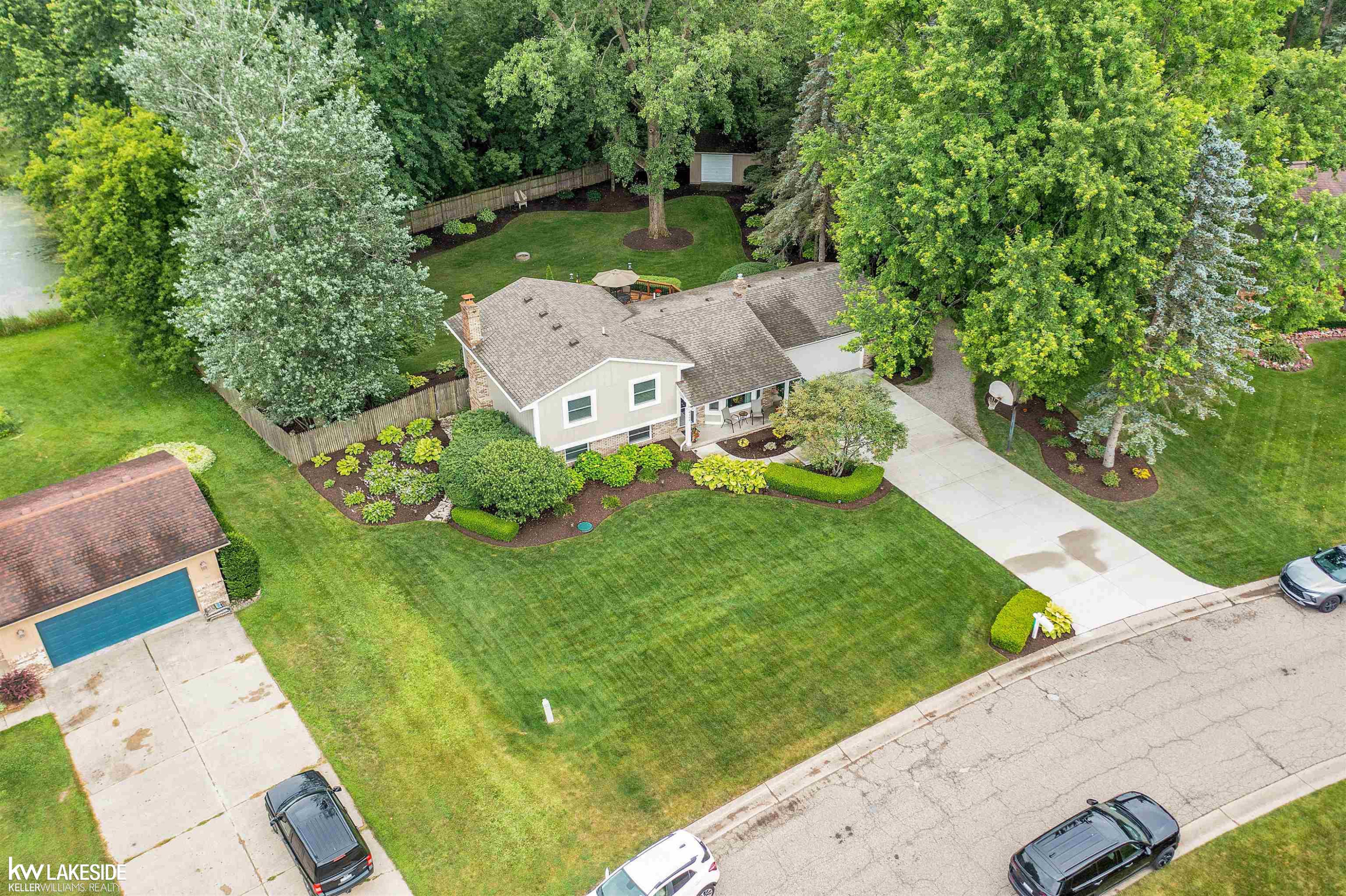 4164 Lake Knolls Drive, Oxford, MI 48371 — Photo 45