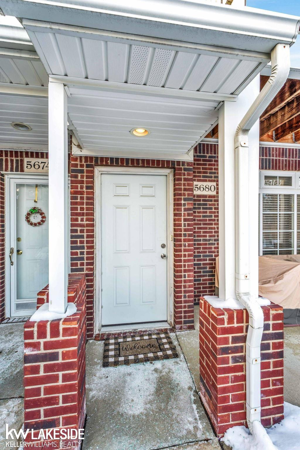 5680 Acorn Lane, Sterling Heights, MI 48314 — Photo 2