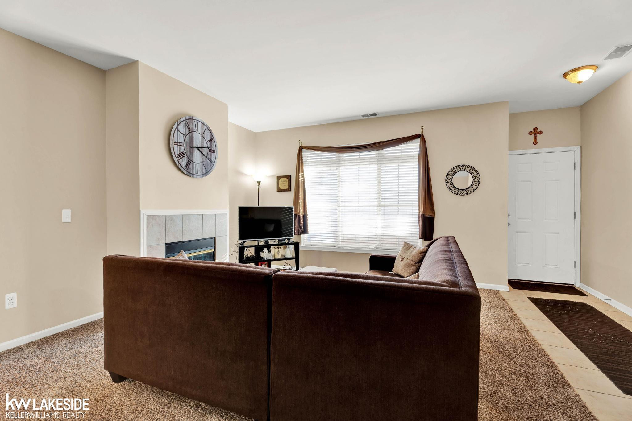 5680 Acorn Lane, Sterling Heights, MI 48314 — Photo 5
