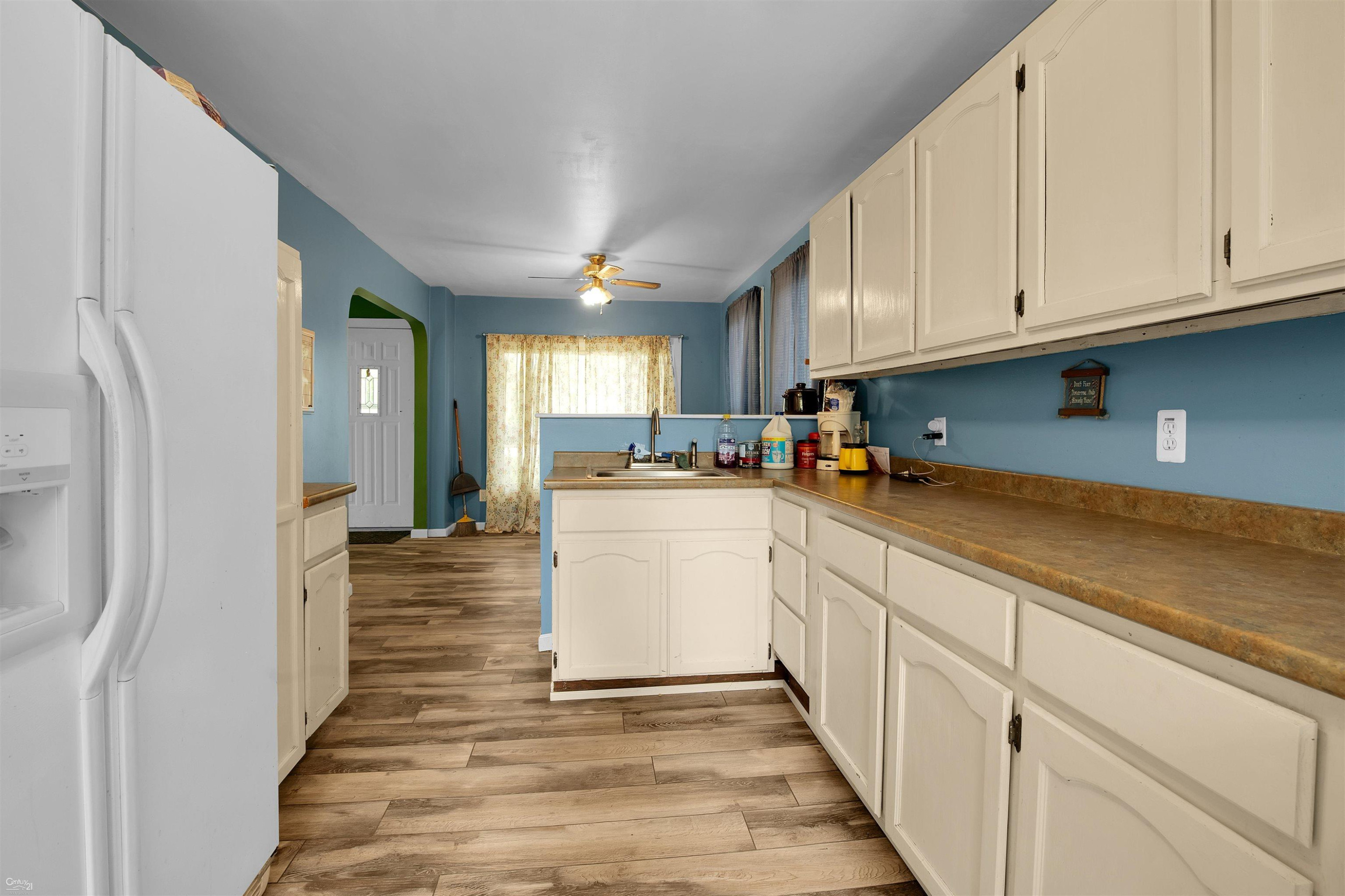 502 E Mill St Street, Capac, MI 48014 — Photo 11