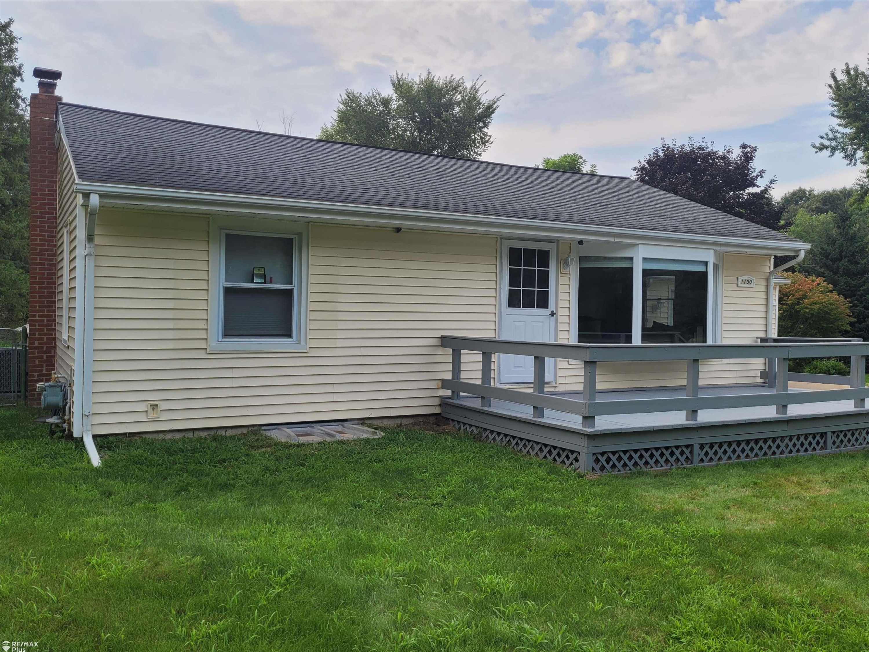 1100 Baldwin, Lapeer, MI 48446 — Photo 3