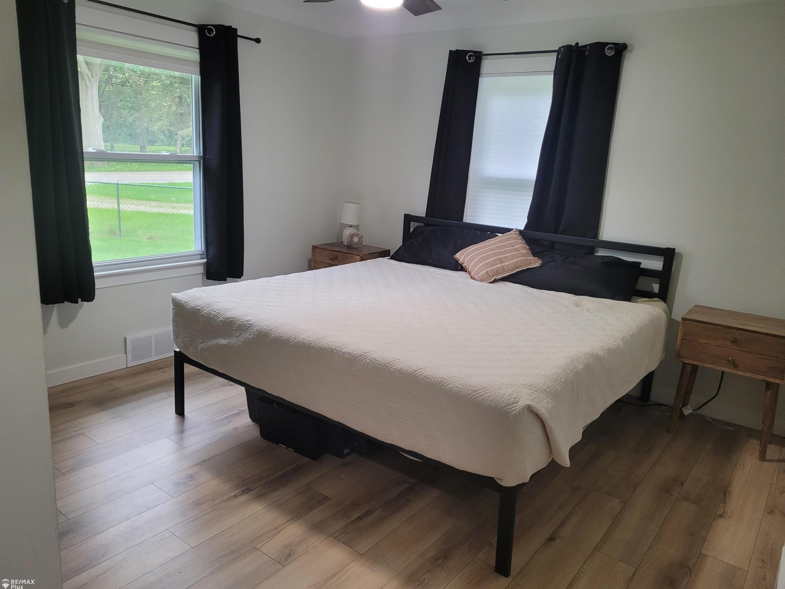 1100 Baldwin, Lapeer, MI 48446 — Photo 17