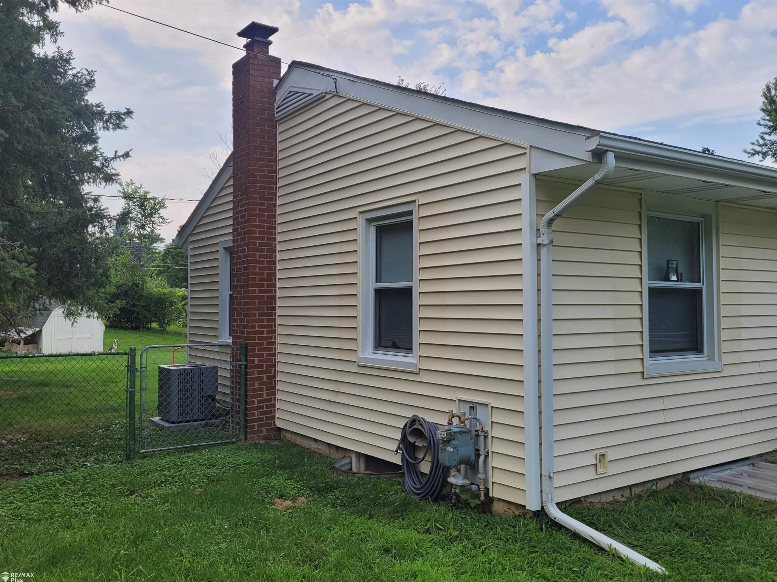 1100 Baldwin, Lapeer, MI 48446 — Photo 45