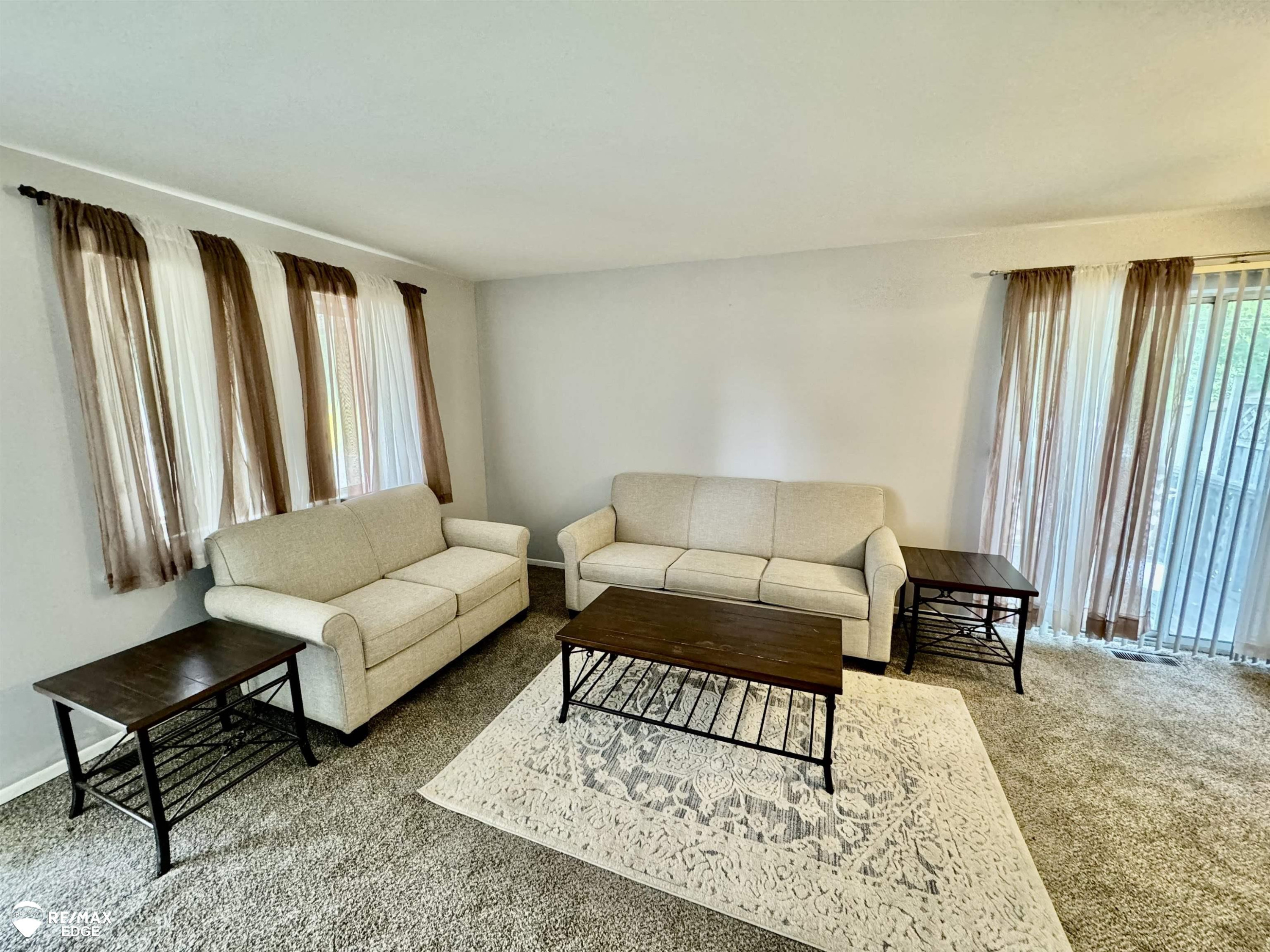 15543 Dupage, Taylor, MI 48180 — Photo 2