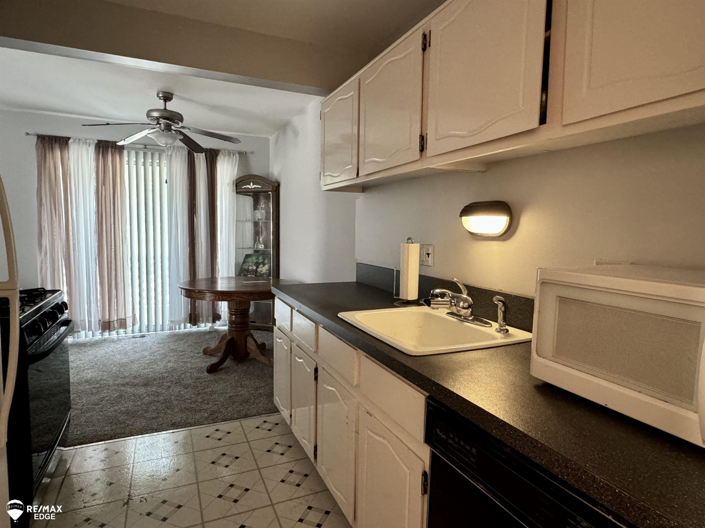 15543 Dupage, Taylor, MI 48180 — Photo 3