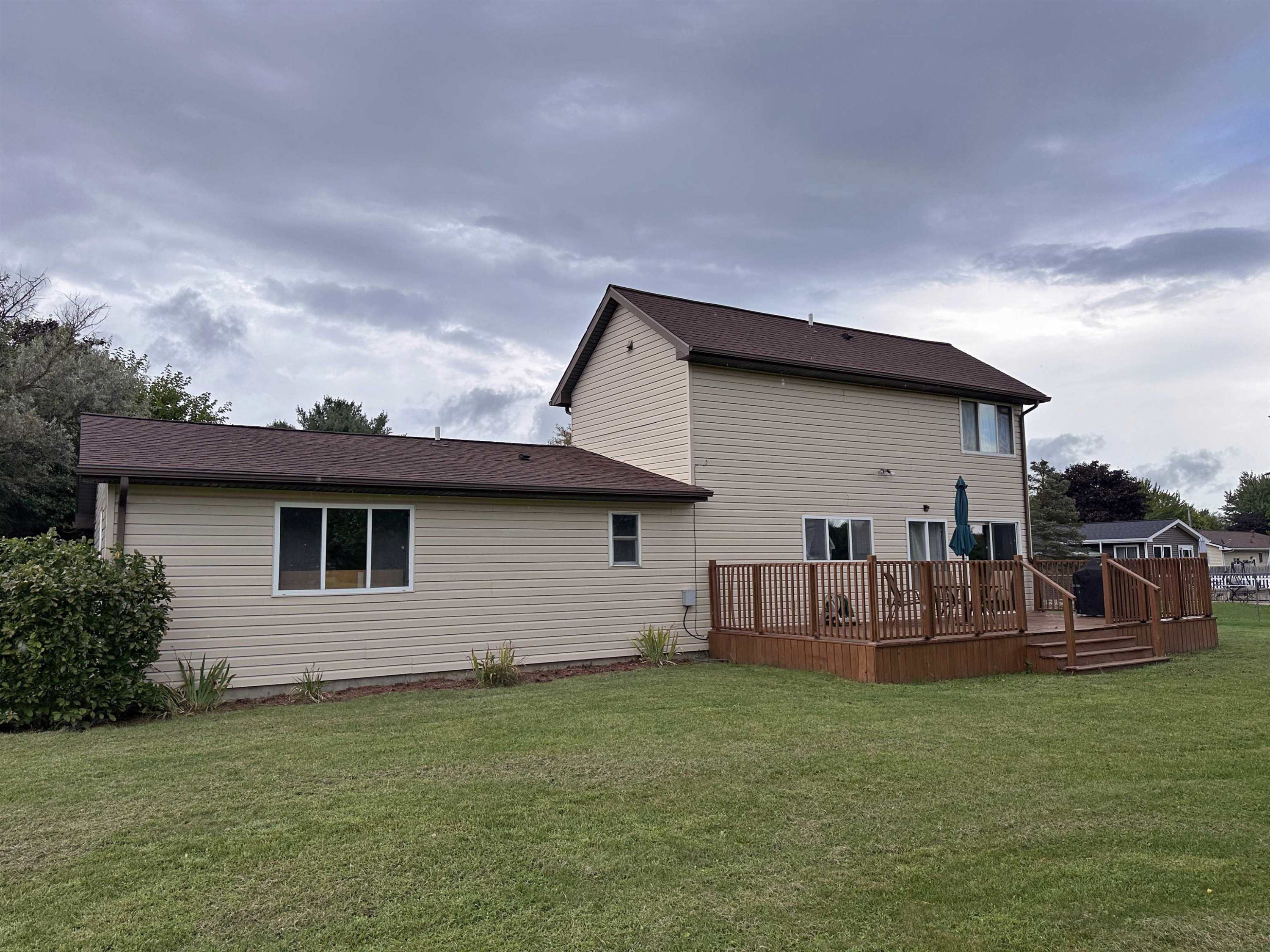 700 Sunflower, Chesaning, MI 48616 — Photo 13