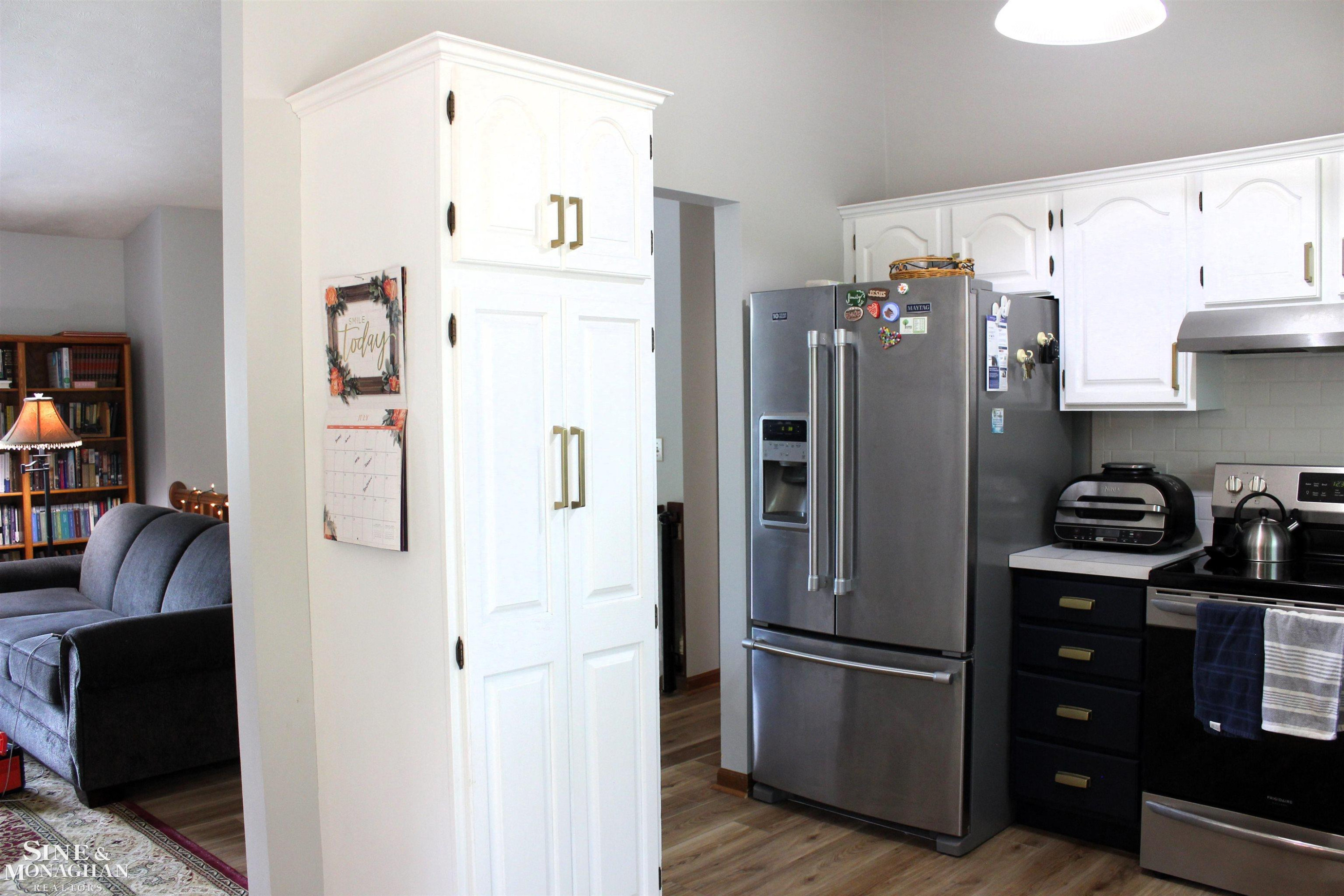 420 Standish Drive, Wayland, MI 49348 — Photo 7