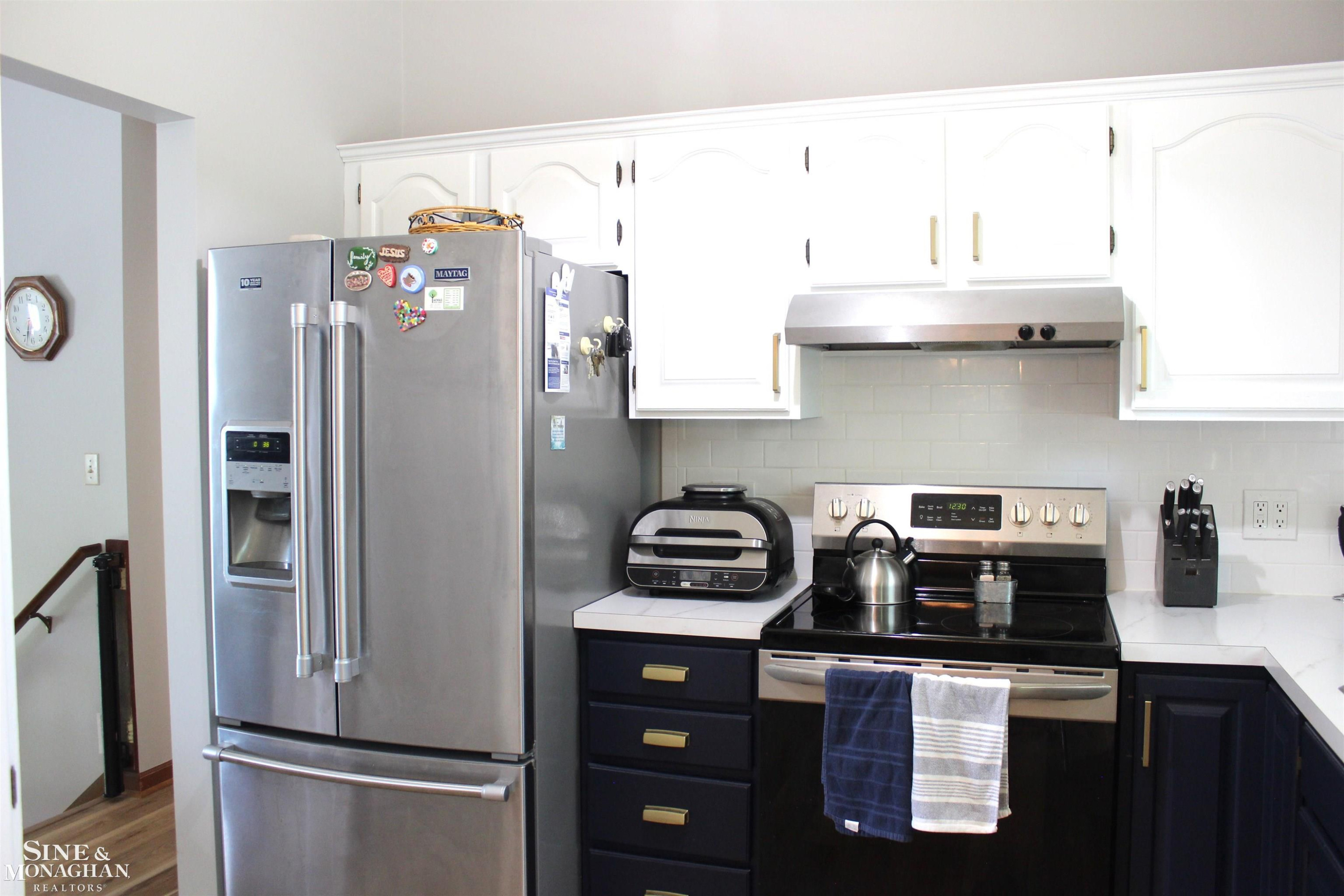 420 Standish Drive, Wayland, MI 49348 — Photo 9
