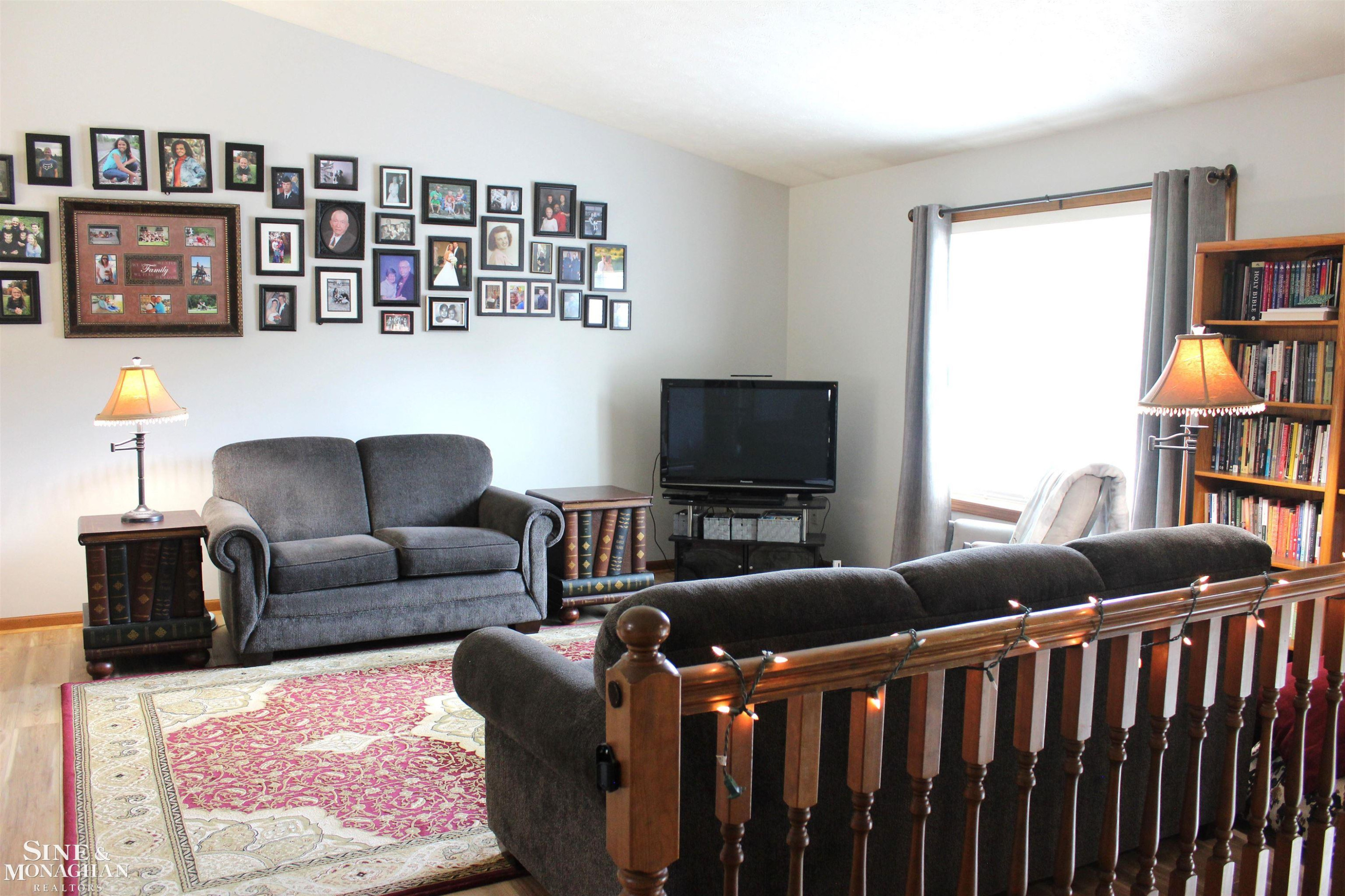 420 Standish Drive, Wayland, MI 49348 — Photo 12