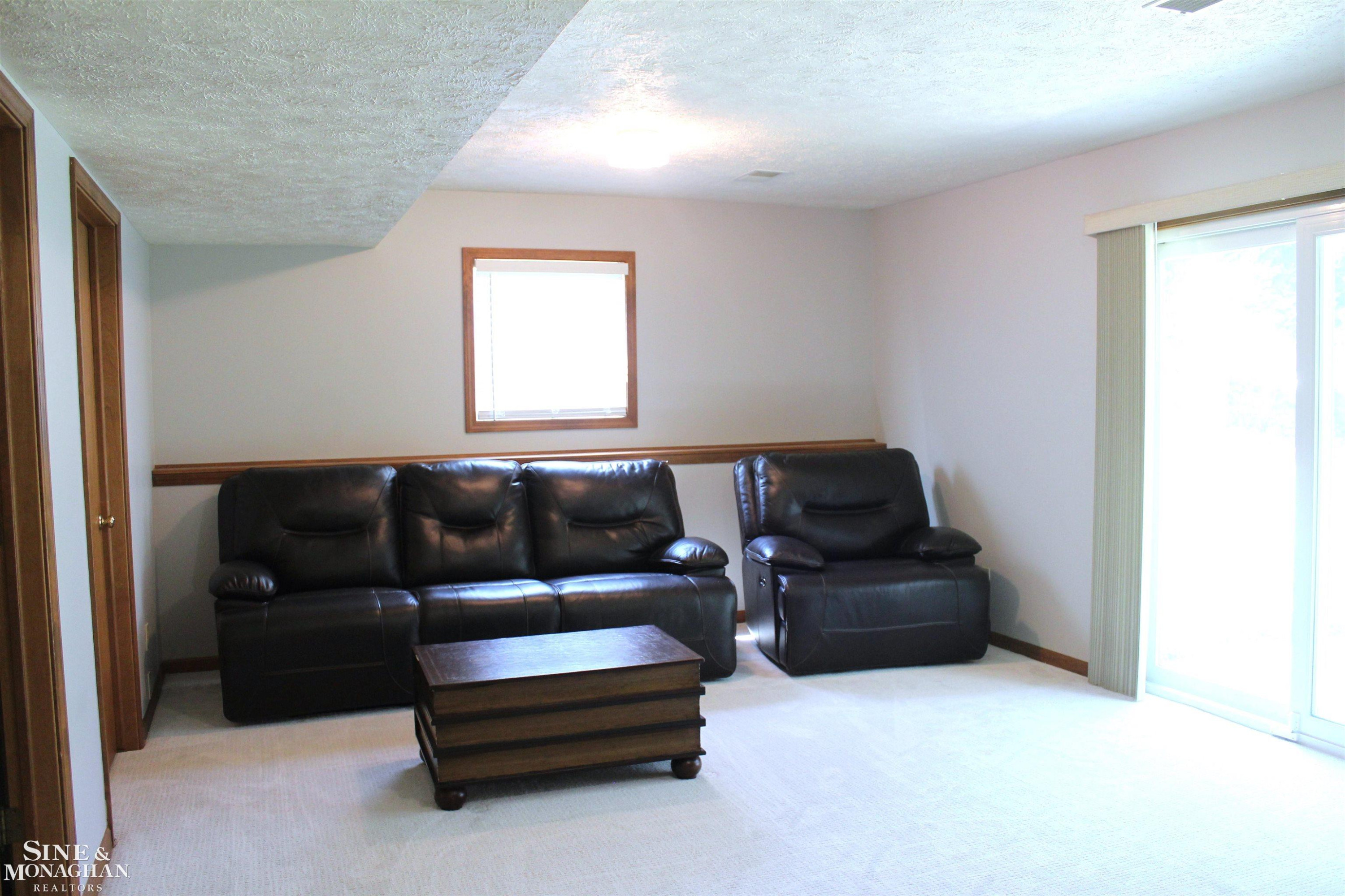 420 Standish Drive, Wayland, MI 49348 — Photo 29