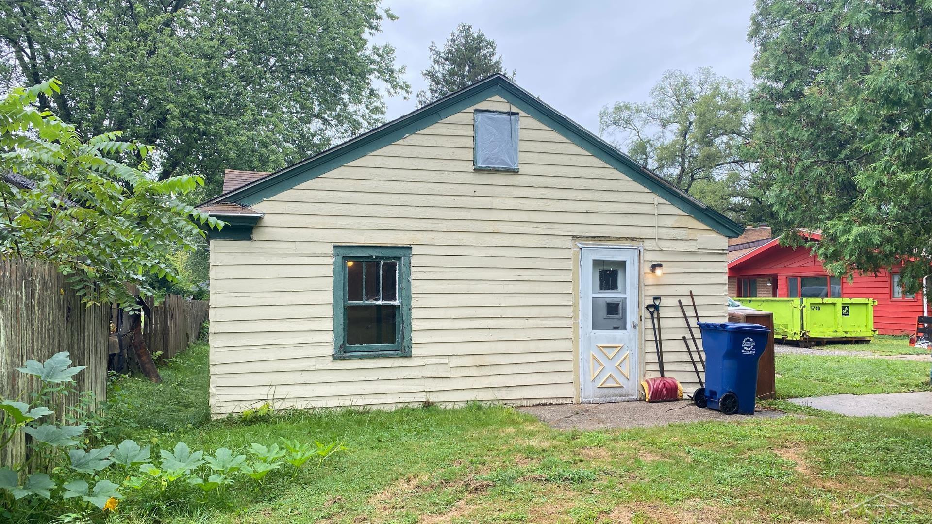 3925 S Washington Road, Saginaw, MI 48601 — Photo 4