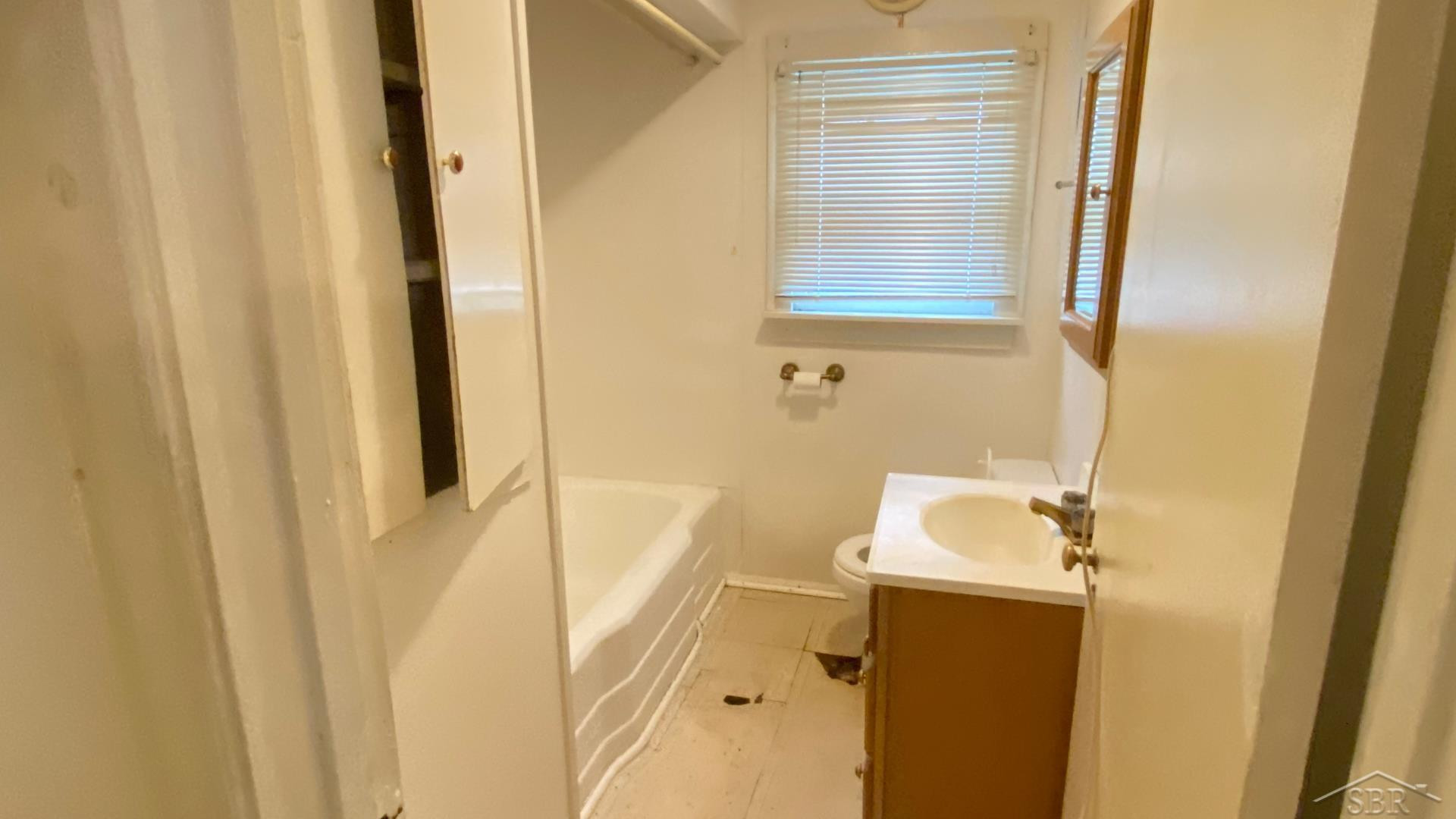 3925 S Washington Road, Saginaw, MI 48601 — Photo 16