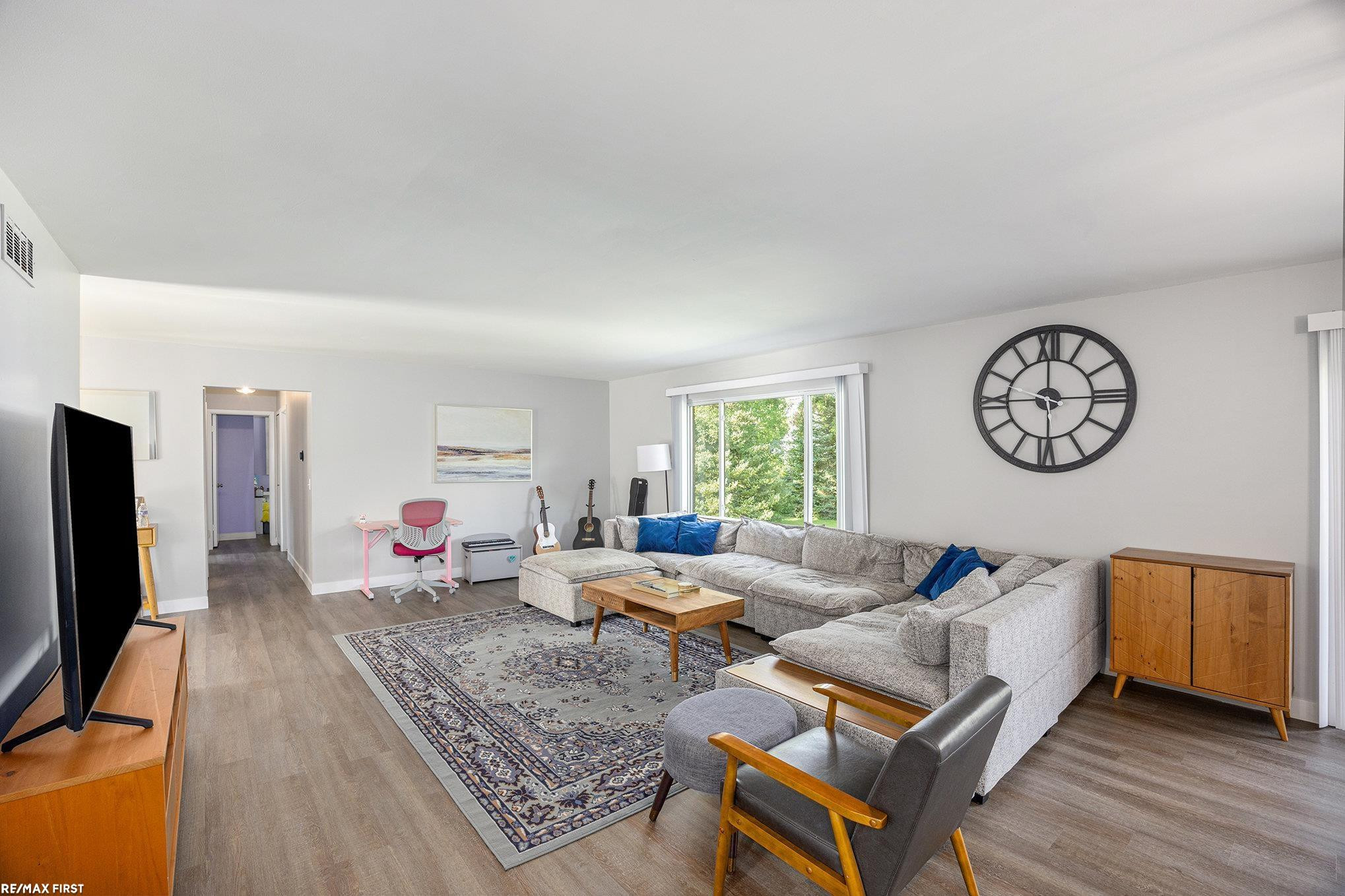 4036 Wentworth Drive, Troy, MI 48098 — Photo 5