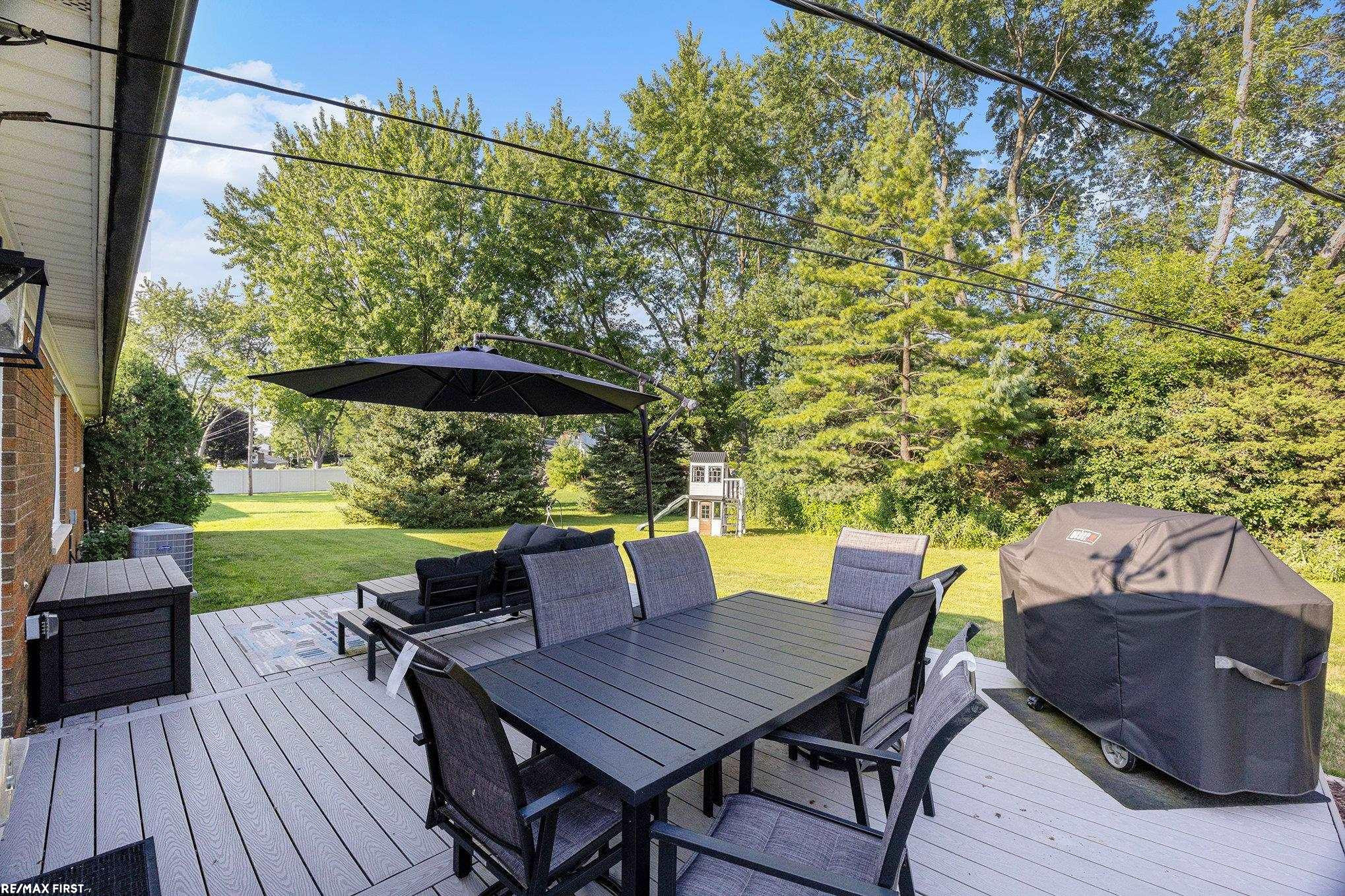 4036 Wentworth Drive, Troy, MI 48098 — Photo 23