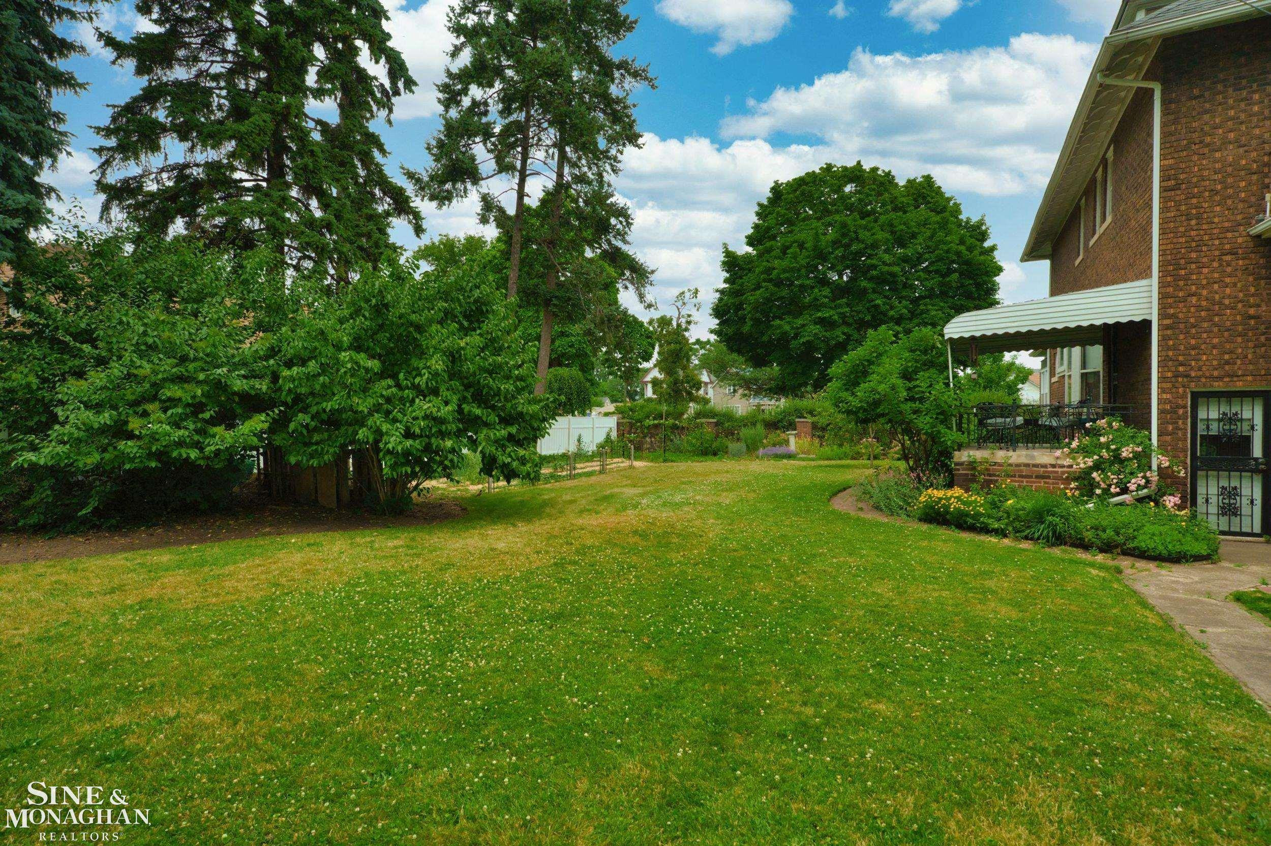 565 W Grand Boulevard, Detroit, MI 48216 — Photo 43